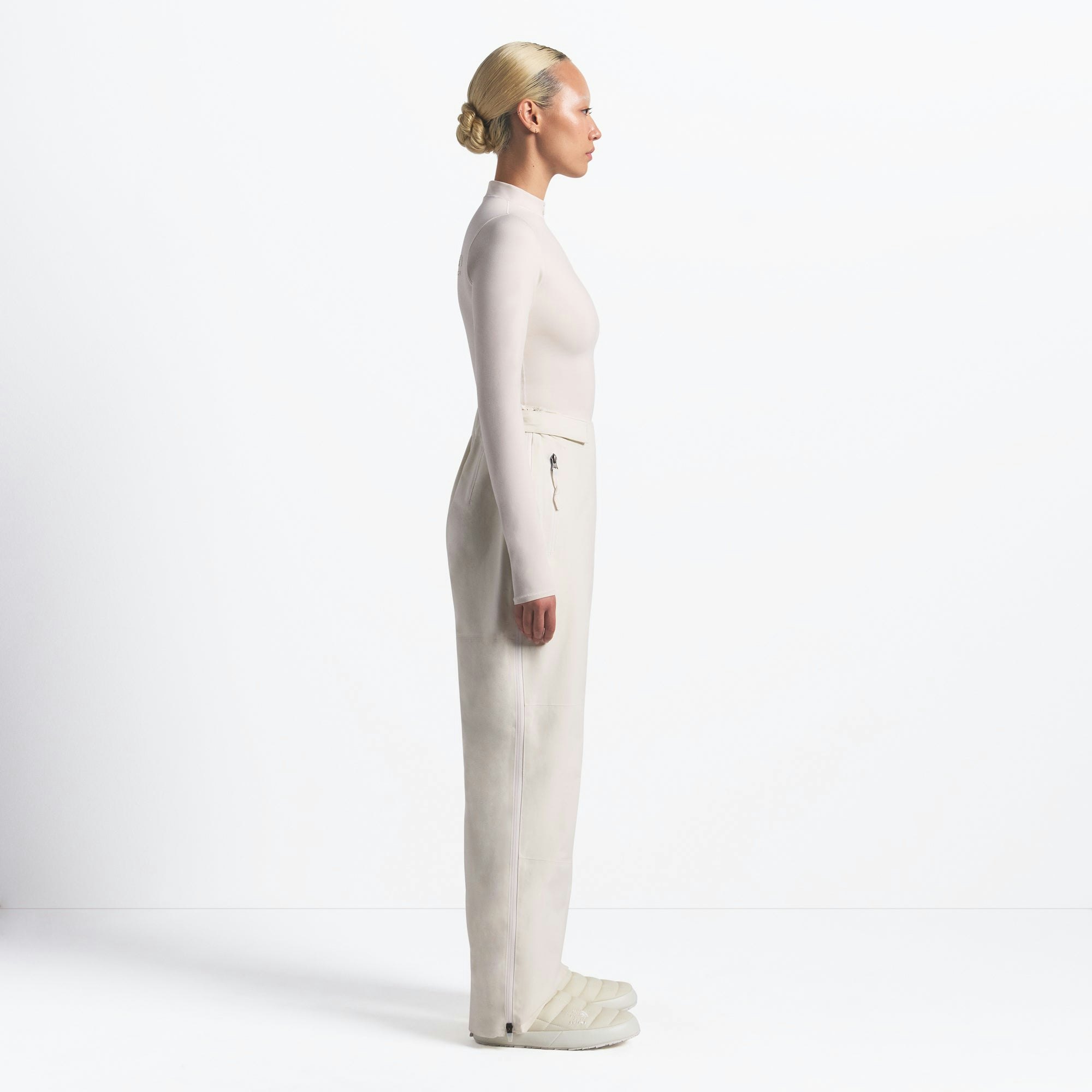 THE NORTH FACE X SKIMS SEAM TAPE PANT | BONE ON A MODEL FRONT VIEW @ | FOCUS: 0.0, 1.0, 0.9