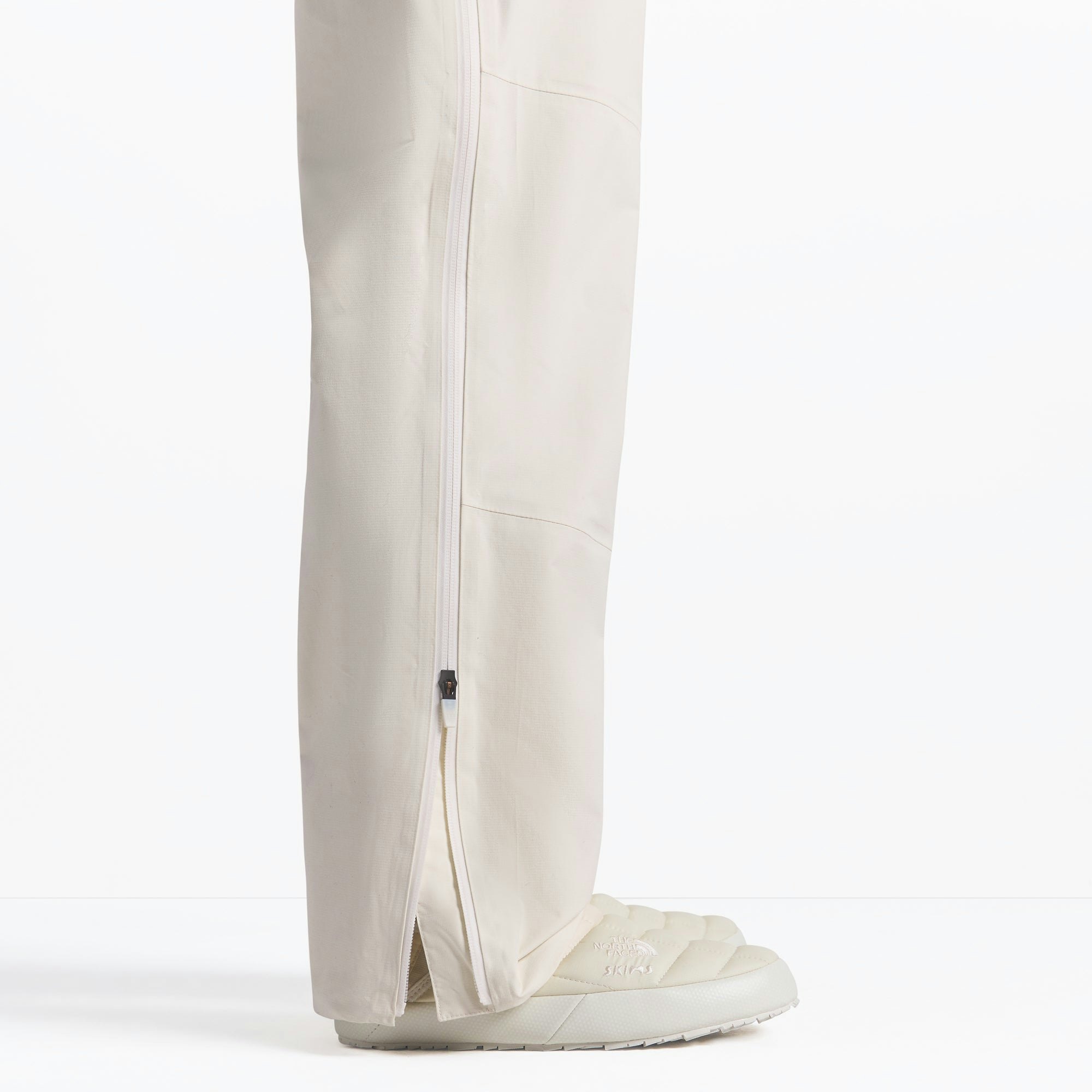 THE NORTH FACE X SKIMS SEAM TAPE PANT | BONE ON A MODEL FRONT VIEW @ | FOCUS: 0.0, 1.0, 0.9