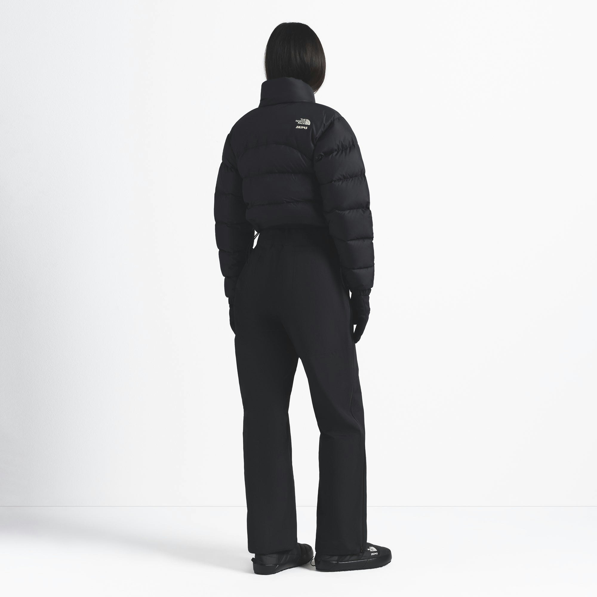 THE NORTH FACE X SKIMS SEAM TAPE PANT | ONYX ON A MODEL FRONT VIEW @ | FOCUS: 0.0, 1.0, 0.9