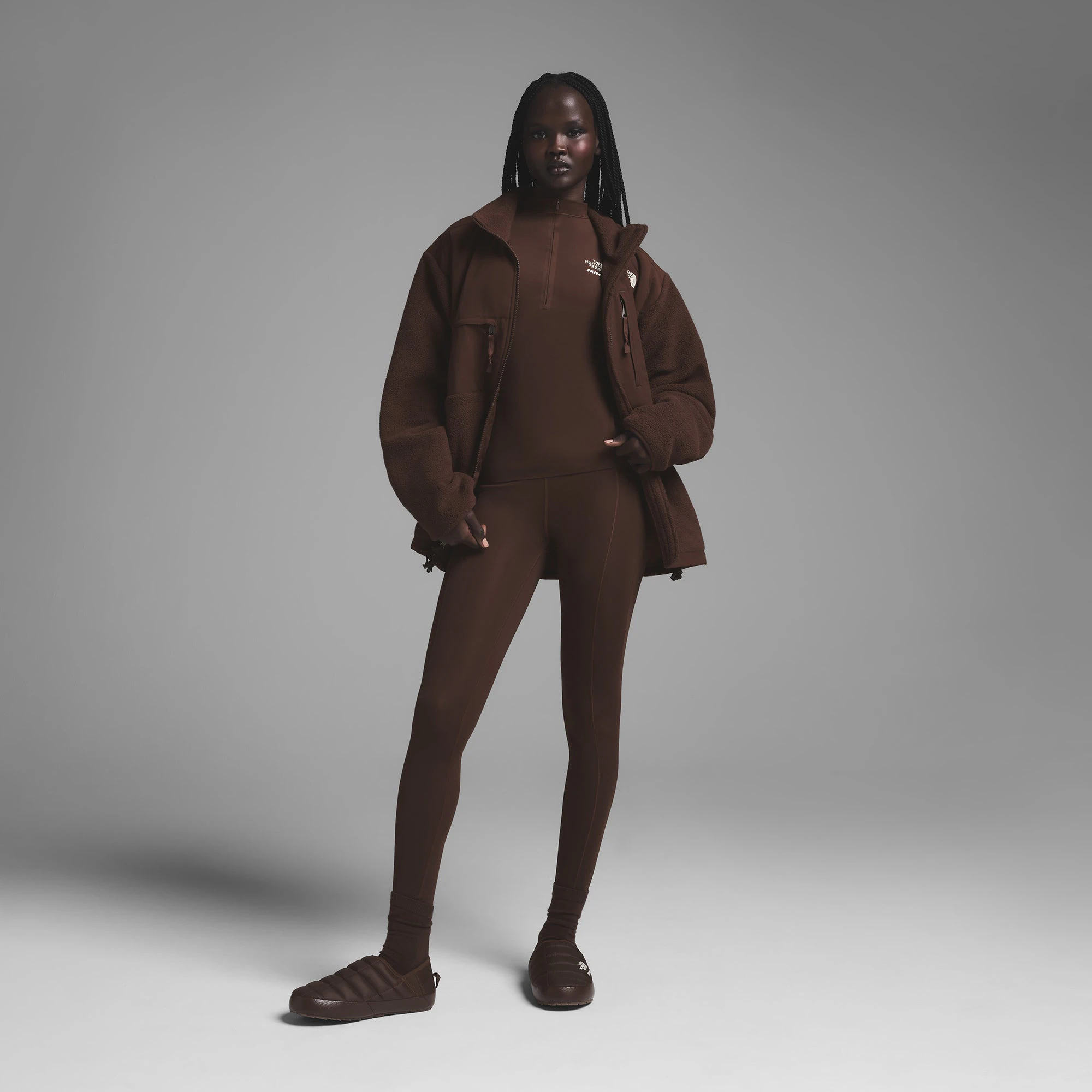 THE NORTH FACE X SKIMS 1995 RETRO DENALI FLEECE JACKET | COCOA ON A MODEL FRONT VIEW