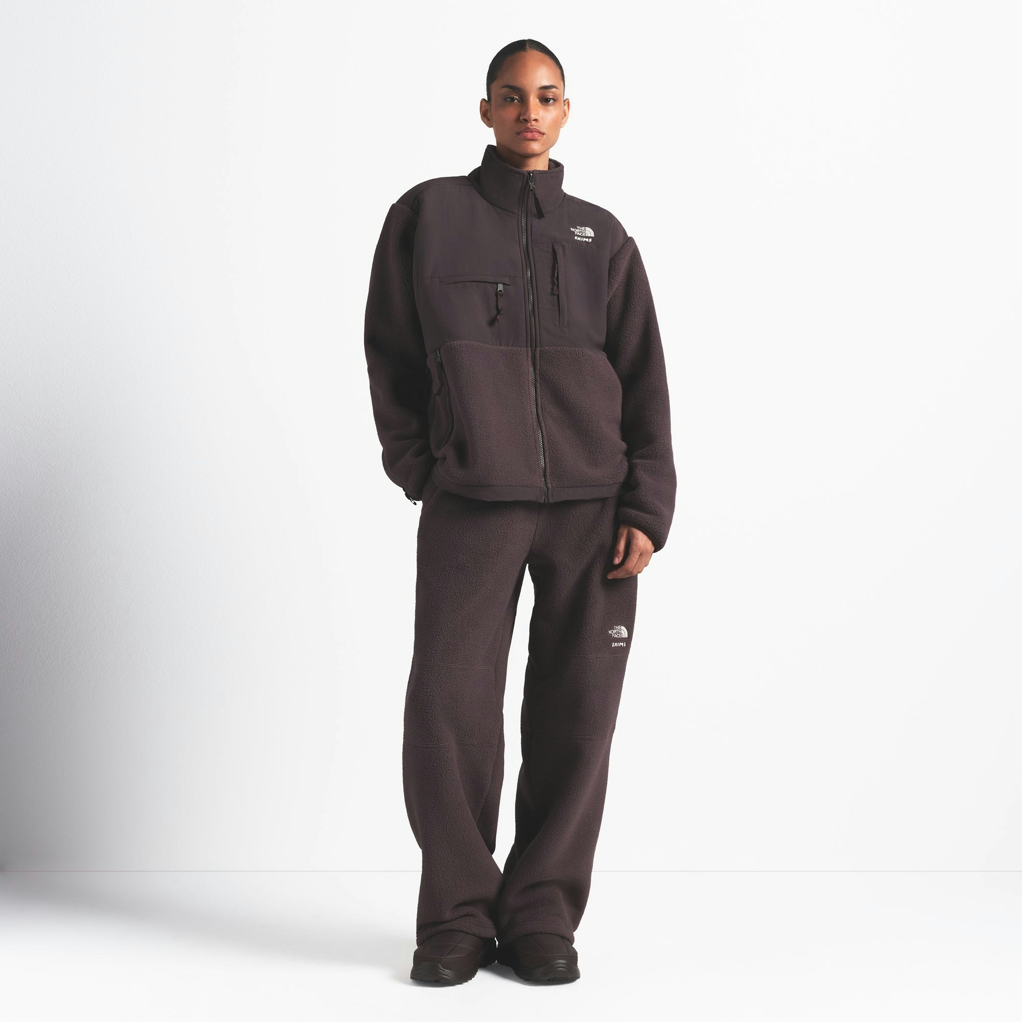 THE NORTH FACE X SKIMS 1995 DENALI FLEECE JACKET | PHOENIX ON A MODEL FRONT VIEW @ | FOCUS: 0.0, 1.0, 0.9