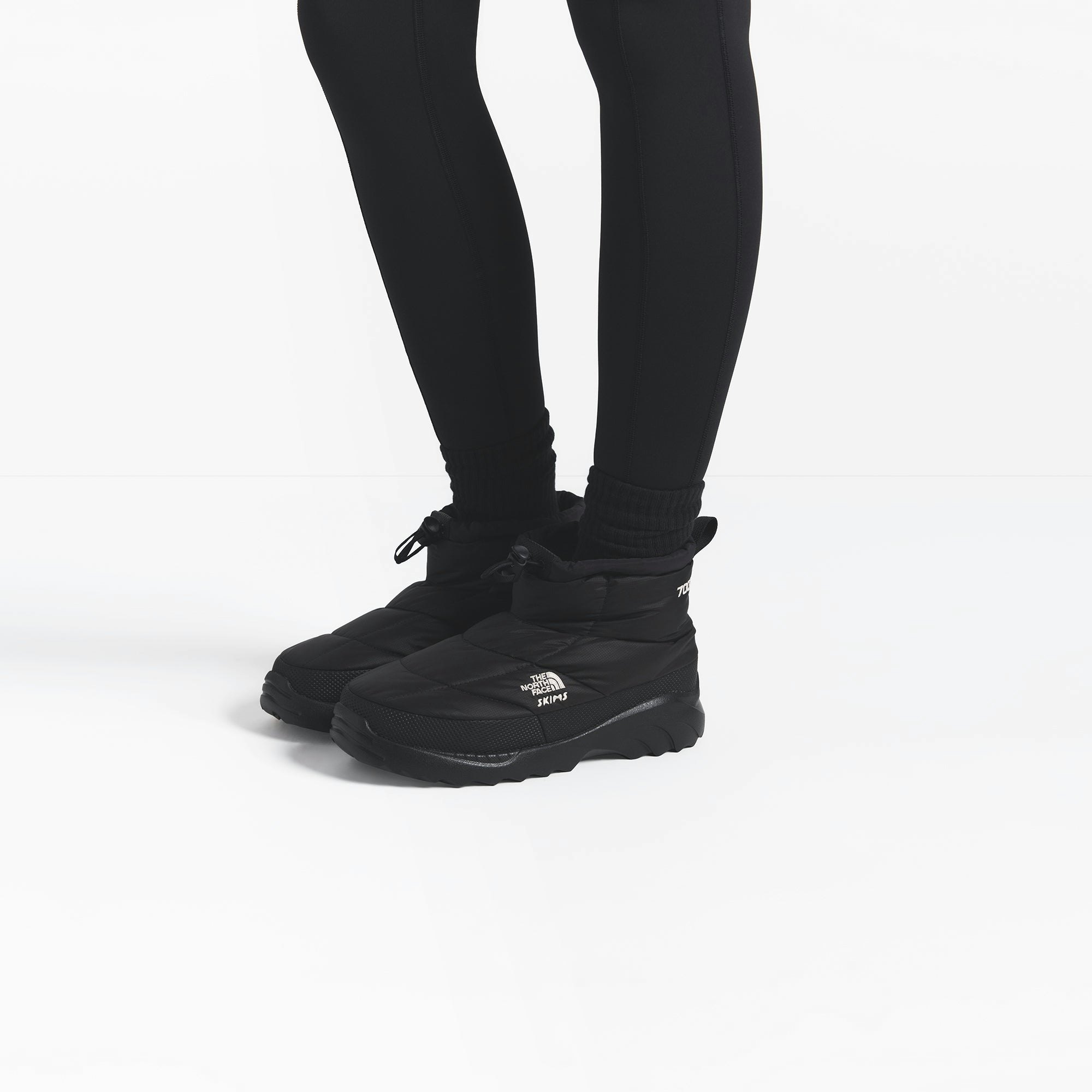 THE NORTH FACE X SKIMS NUPTSE TRACTION CHUKKA | ONYX ON A MODEL FRONT VIEW @ | FOCUS: 0.0, 1.0, 0.9