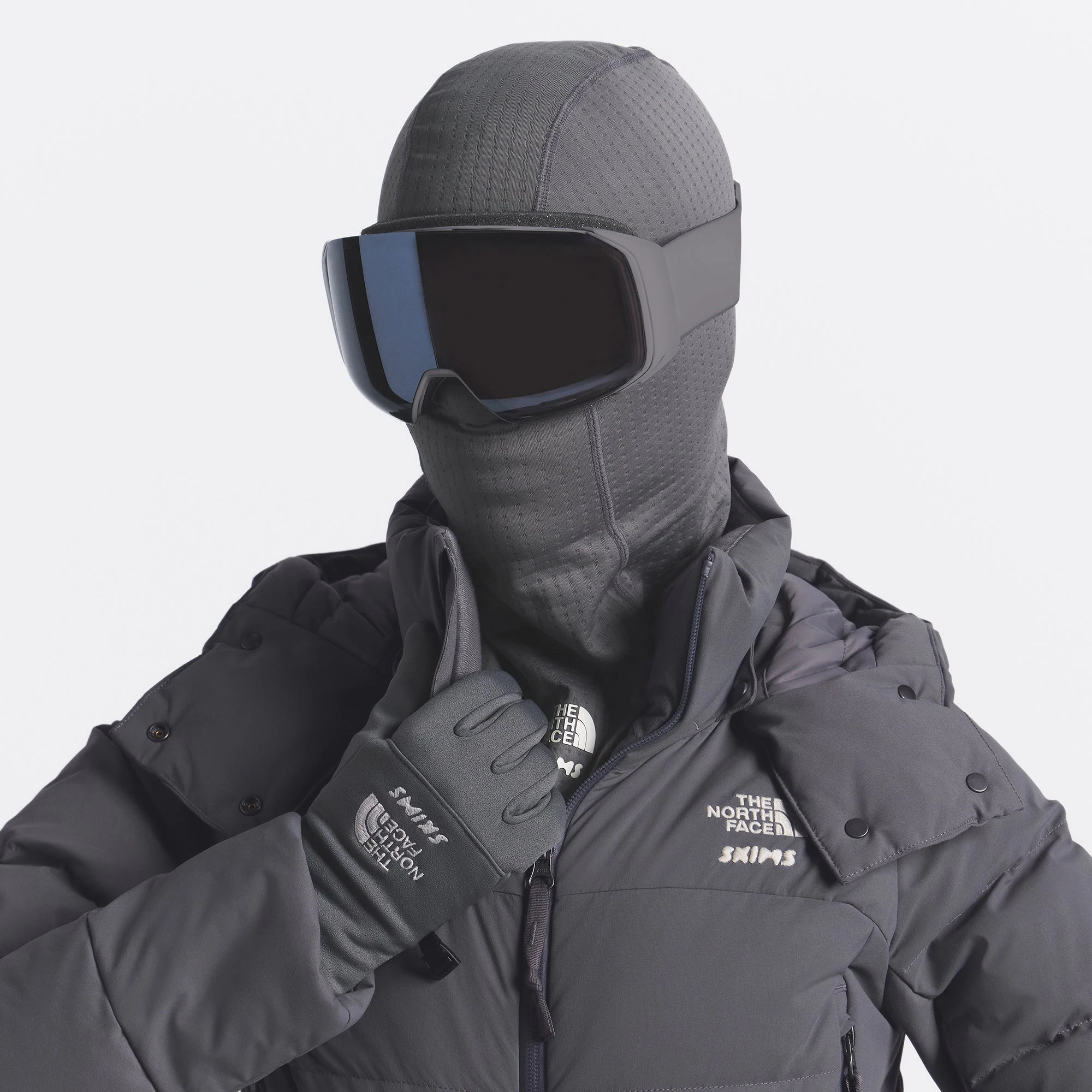 THE NORTH FACE X SKIMS DOTKNIT BALACLAVA | GUNMETAL ON A MODEL FRONT VIEW @ | FOCUS: 0.0, 1.0, 0.9