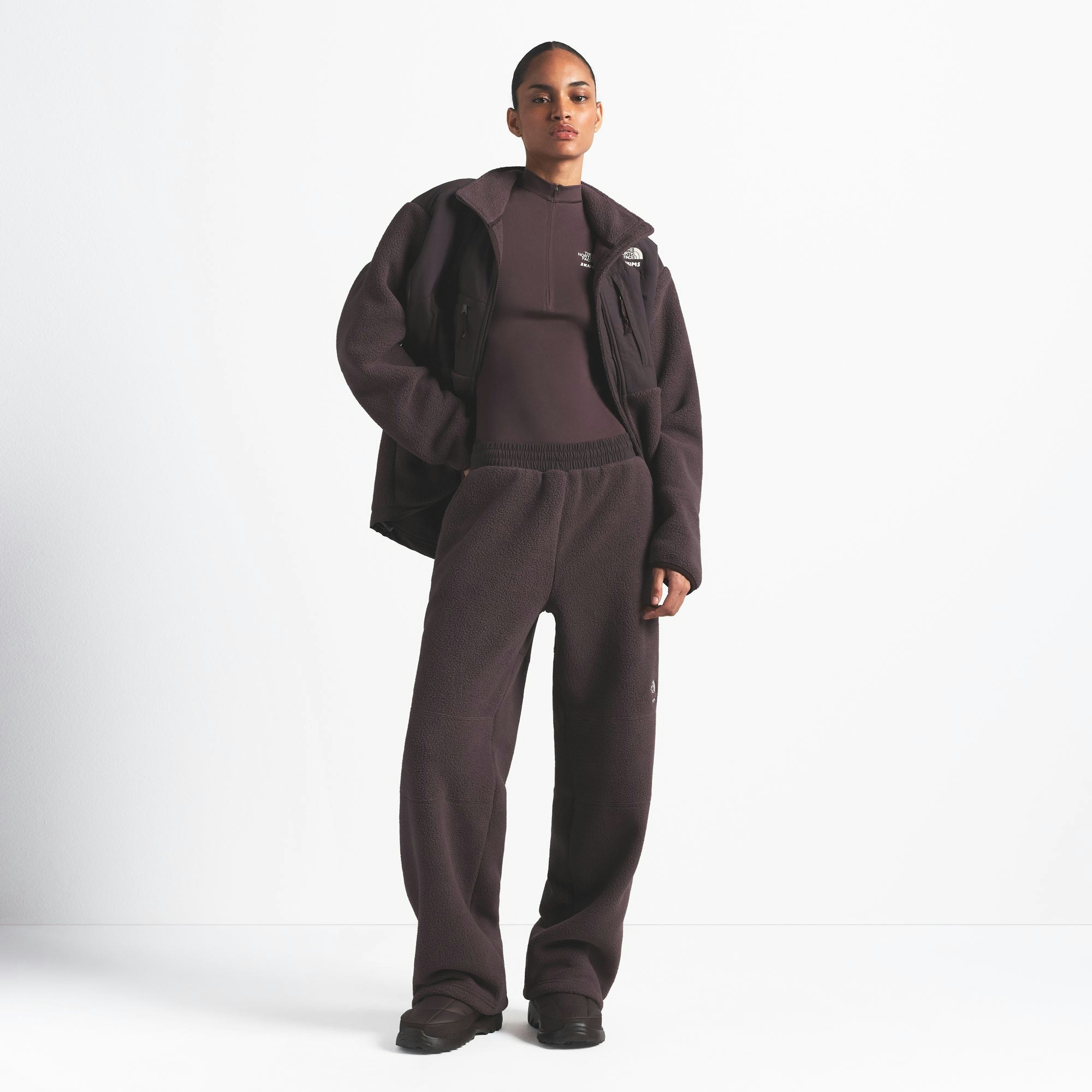 THE NORTH FACE X SKIMS 1995 DENALI FLEECE STRAIGHT LEG PANT | PHOENIX ON A MODEL FRONT VIEW @ | FOCUS: 0.0, 1.0, 0.9