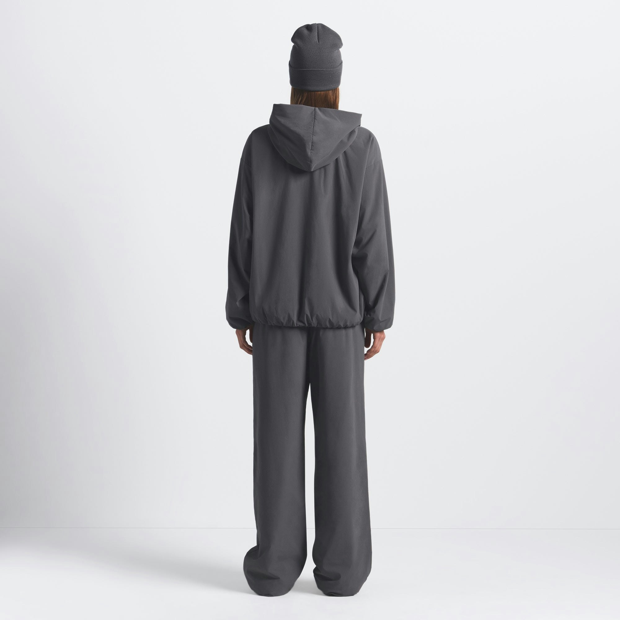 THE NORTH FACE X SKIMS VENTRIX PANT | GUNMETAL ON A MODEL BACK VIEW @ | FOCUS: 0.0, 1.0, 0.9