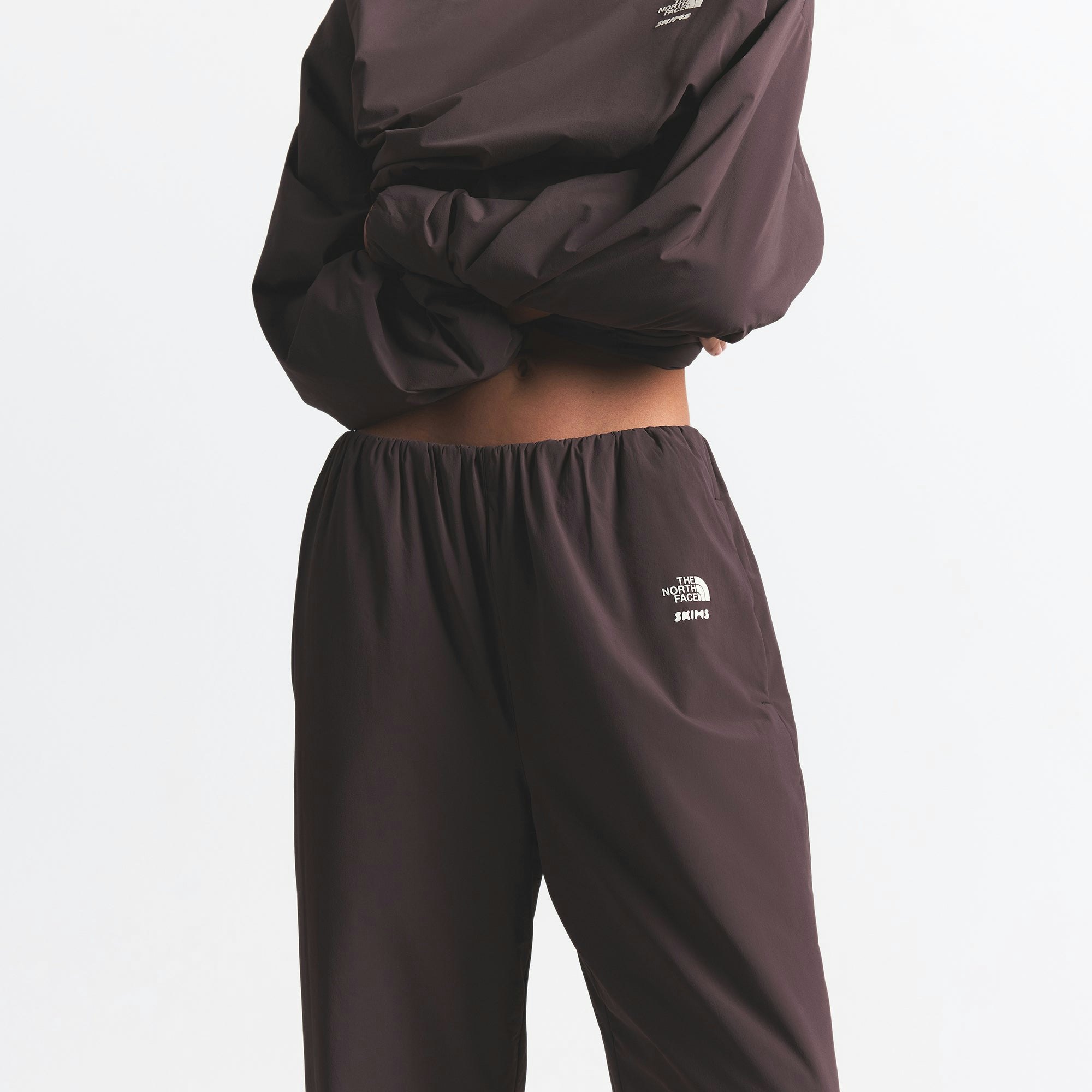 THE NORTH FACE X SKIMS VENTRIX PANT | PHOENIX ON A MODEL FRONT VIEW @ | FOCUS: 0.0, 1.0, 0.9