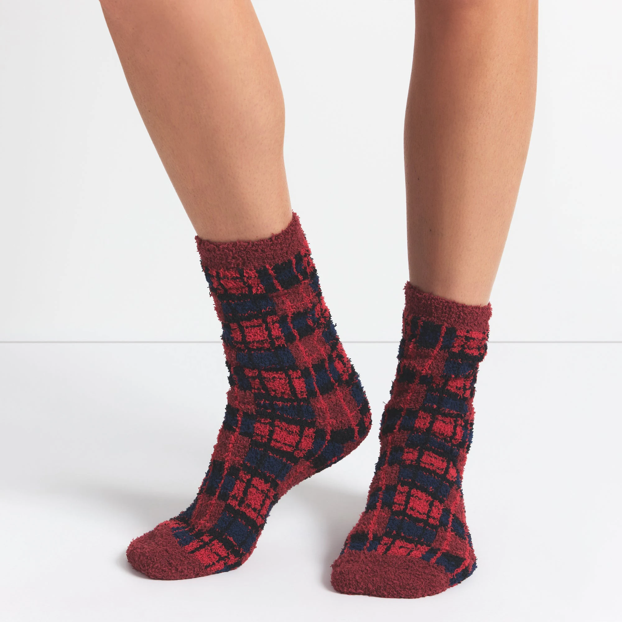 COZY KNIT SOCK | MERLOT NAVY PLAID ON A MODEL FRONT VIEW @ | FOCUS: 0.0, 1.0, 0.9
