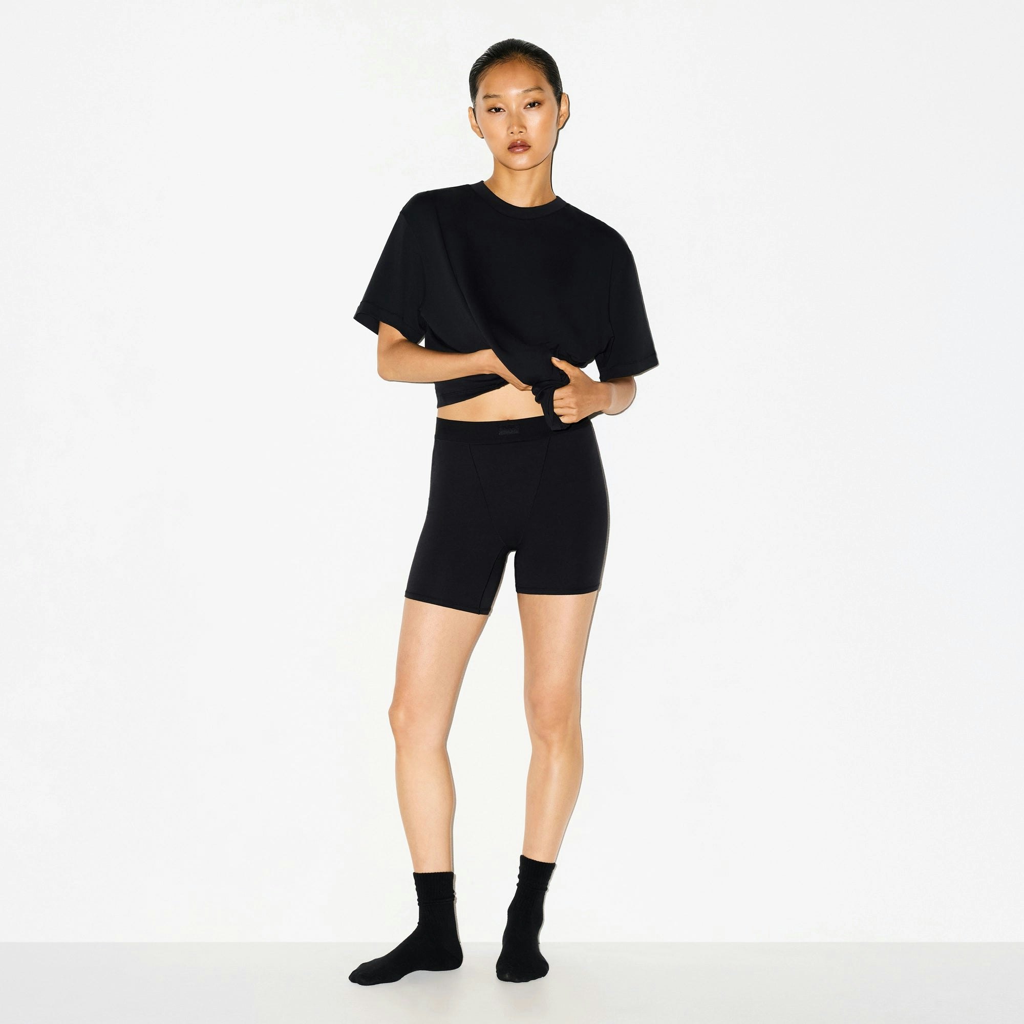 BOYFRIEND BOXER | ONYX ON A MODEL FRONT VIEW @ | FOCUS: 0.0, 1.0, 0.9