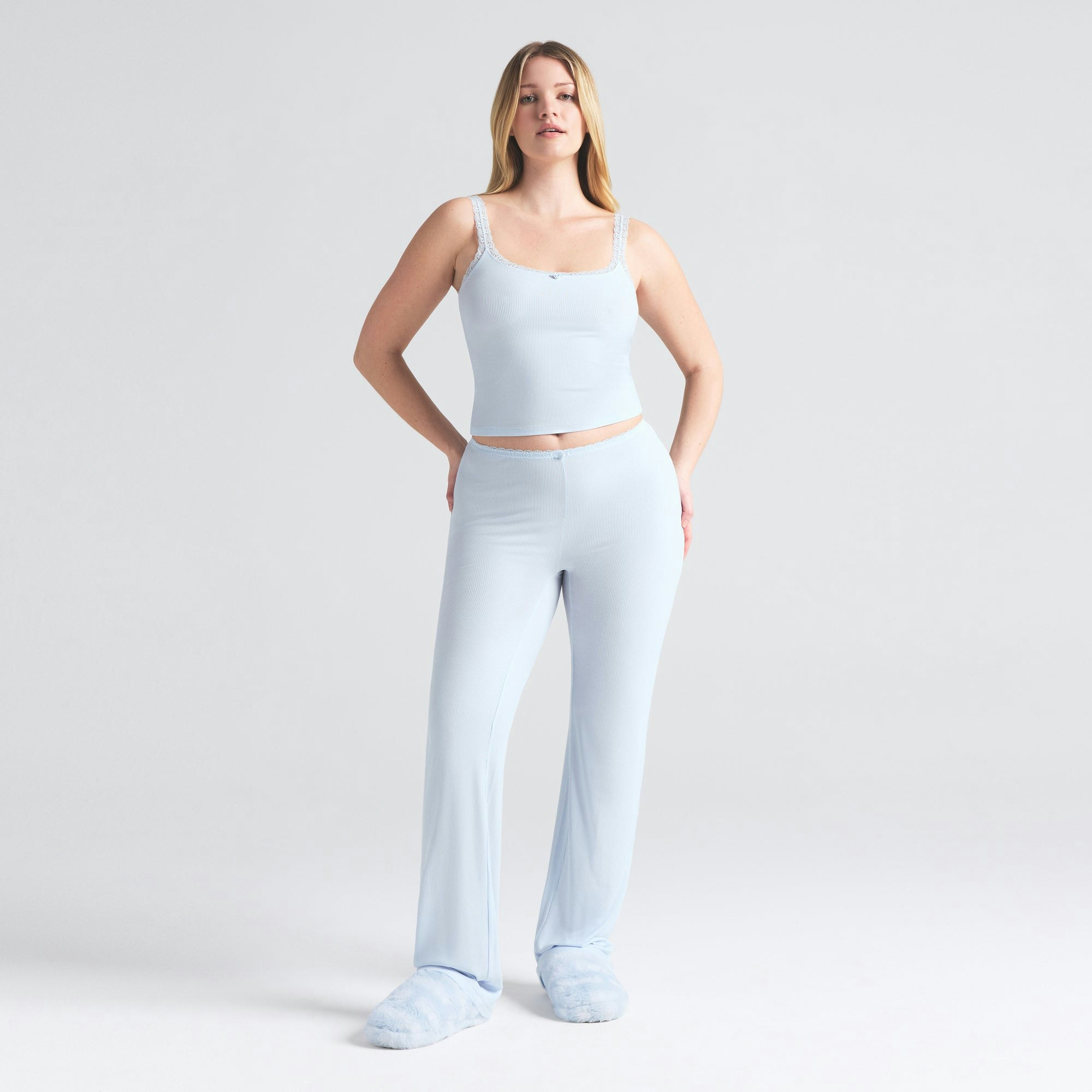 SOFT LOUNGE LACE CAMI | BLUE QUARTZ ON A MODEL FRONT VIEW