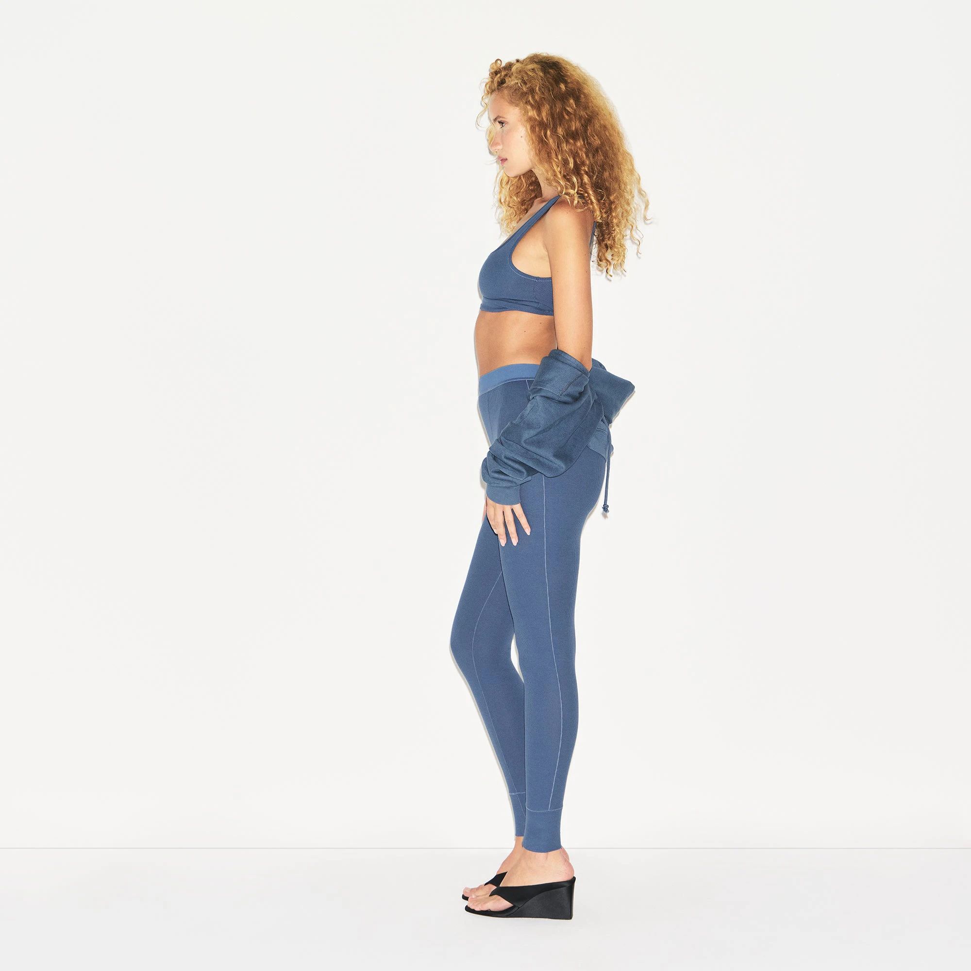 COTTON RIB LEGGING | HARBOR ON A MODEL SIDE VIEW | FOCUS: 0.0, 1.0, 0.9