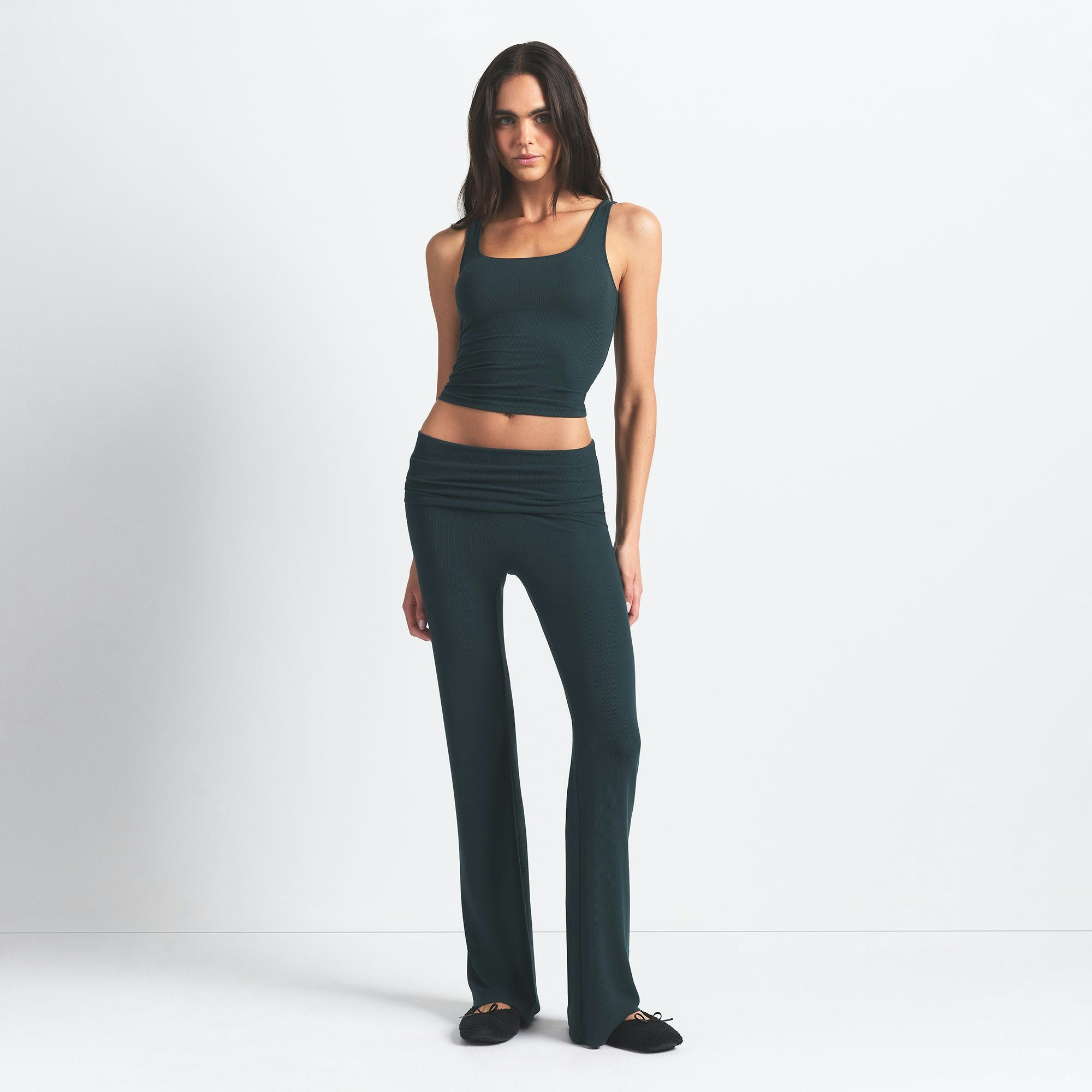 SOFT LOUNGE FOLDOVER PANT | CYPRESS ON A MODEL FRONT VIEW @ | FOCUS: 0.0, 1.0, 0.9