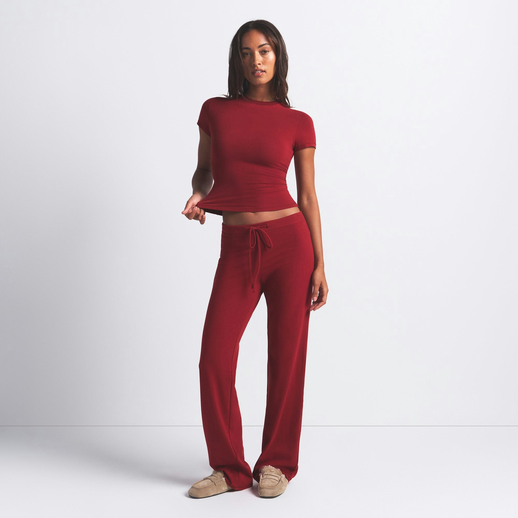 COTTON JERSEY FOLDOVER PANT | BRICK ON A MODEL FRONT VIEW @ | FOCUS: 0.0, 1.0, 0.9