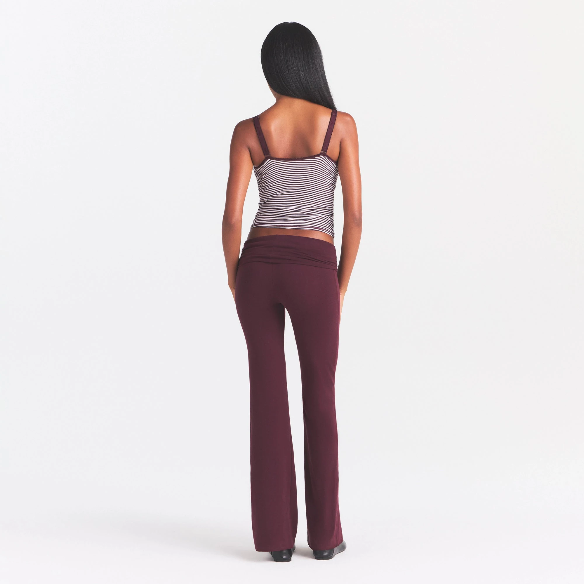 COTTON JERSEY FOLDOVER PANT | CURRANT & LAYS FLAT ON A WHITE BACKGROUND | FLT
