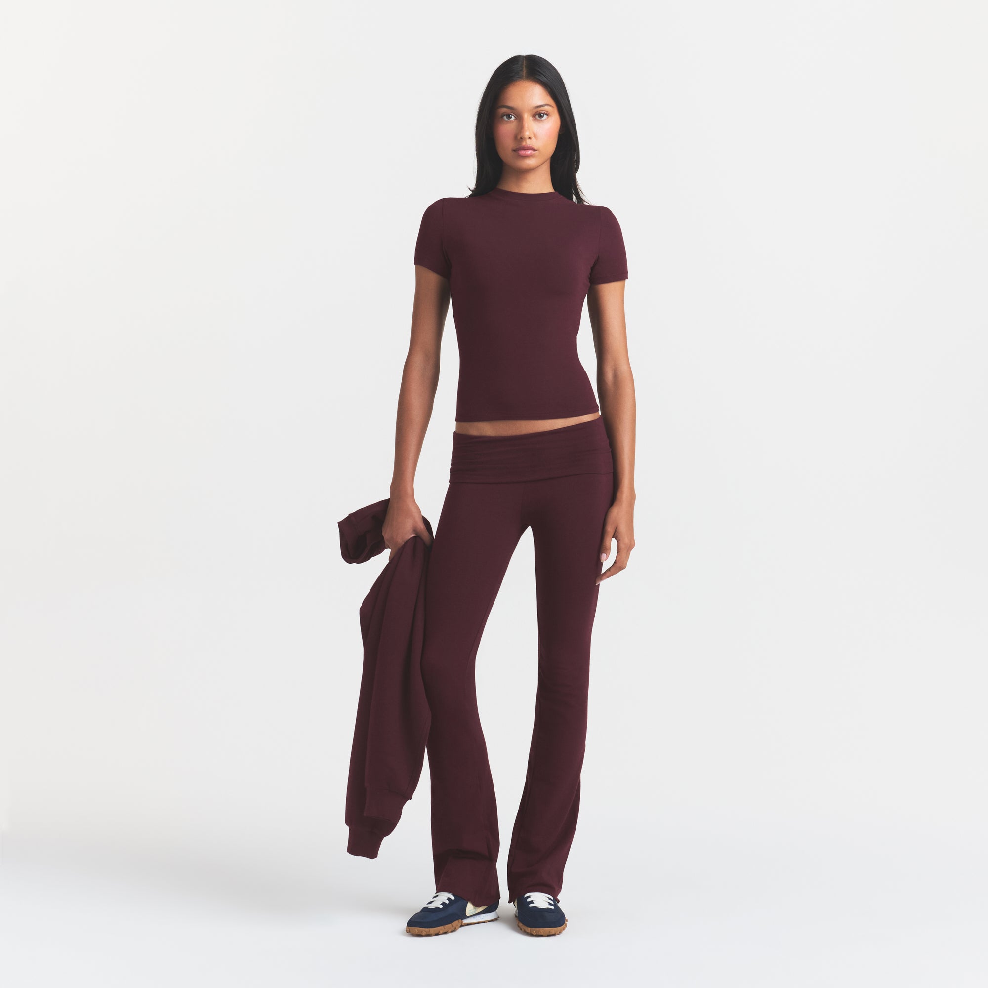 COTTON JERSEY FOLDOVER PANT | CURRANT ON A MODEL FRONT VIEW @ | FOCUS: 0.0, 1.0, 0.9
