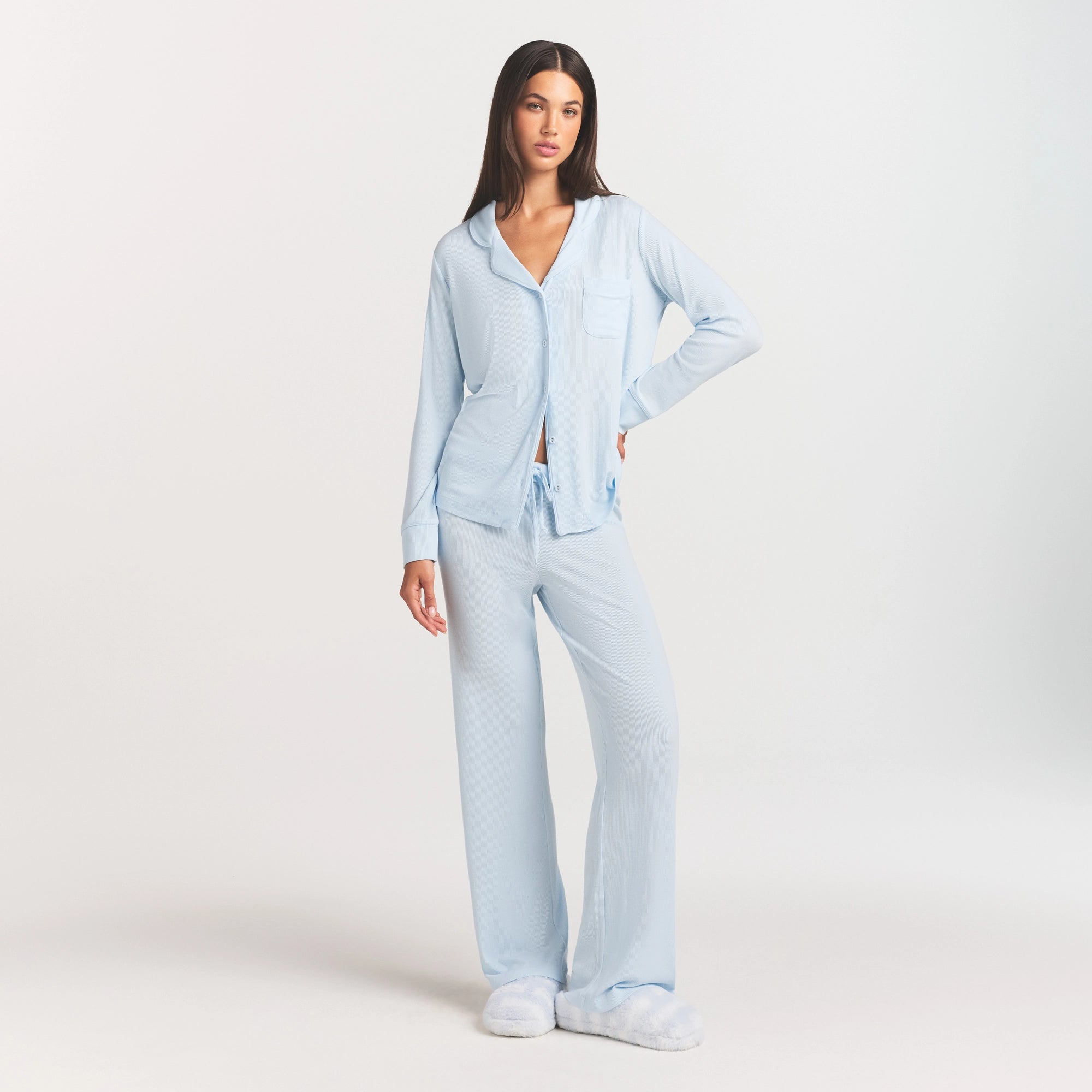 SOFT LOUNGE SLEEP SET | BABY BLUE ON A MODEL FRONT VIEW @ | FOCUS: 0.0, 1.0, 0.9