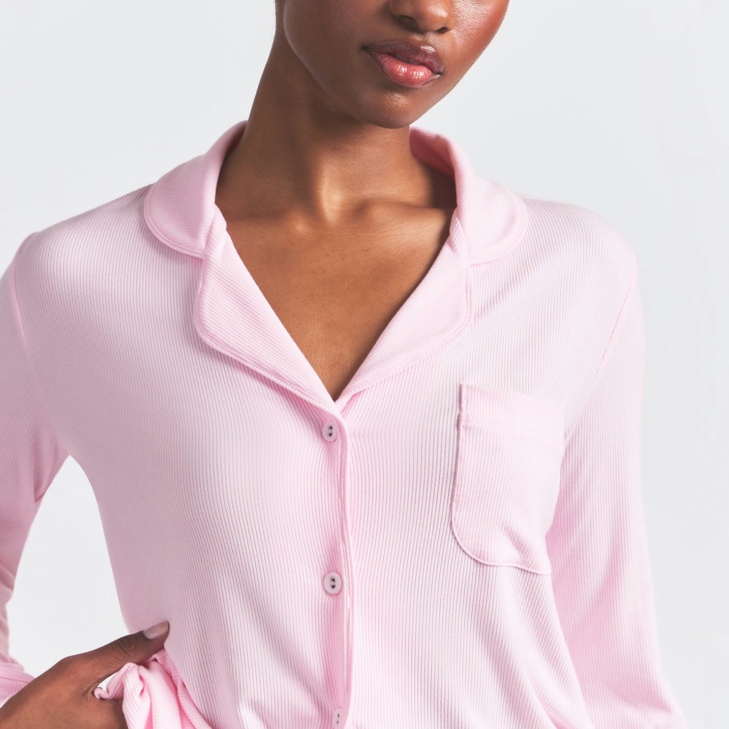 SOFT LOUNGE SLEEP SET | CHERRY BLOSSOM ON A MODEL FRONT VIEW @ | FOCUS: 0.0, 1.0, 0.9