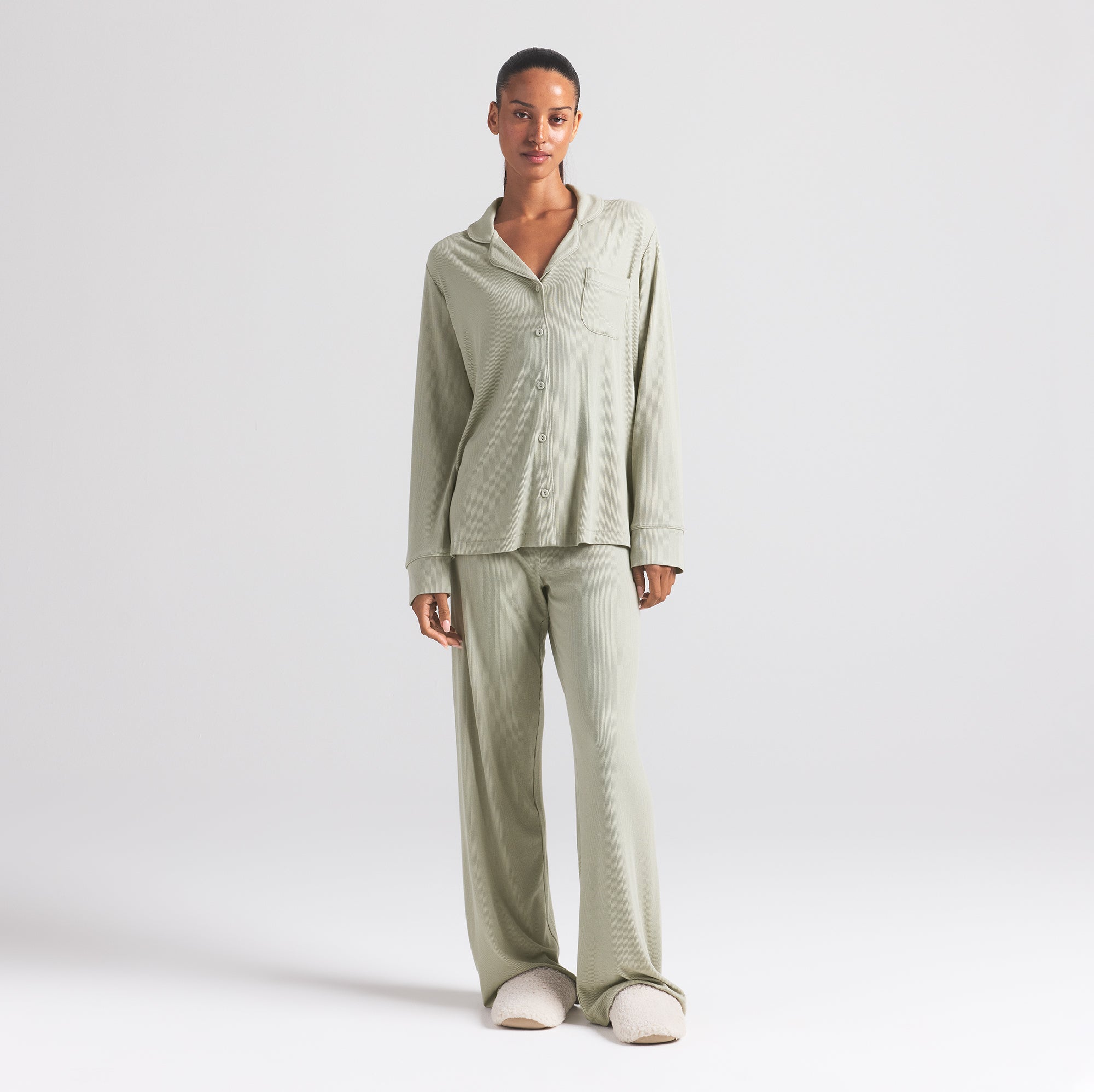 SKIMSルームウェア Shop SKIMS' latest 'Summer Uniform' drop: T-shirts, onesies
