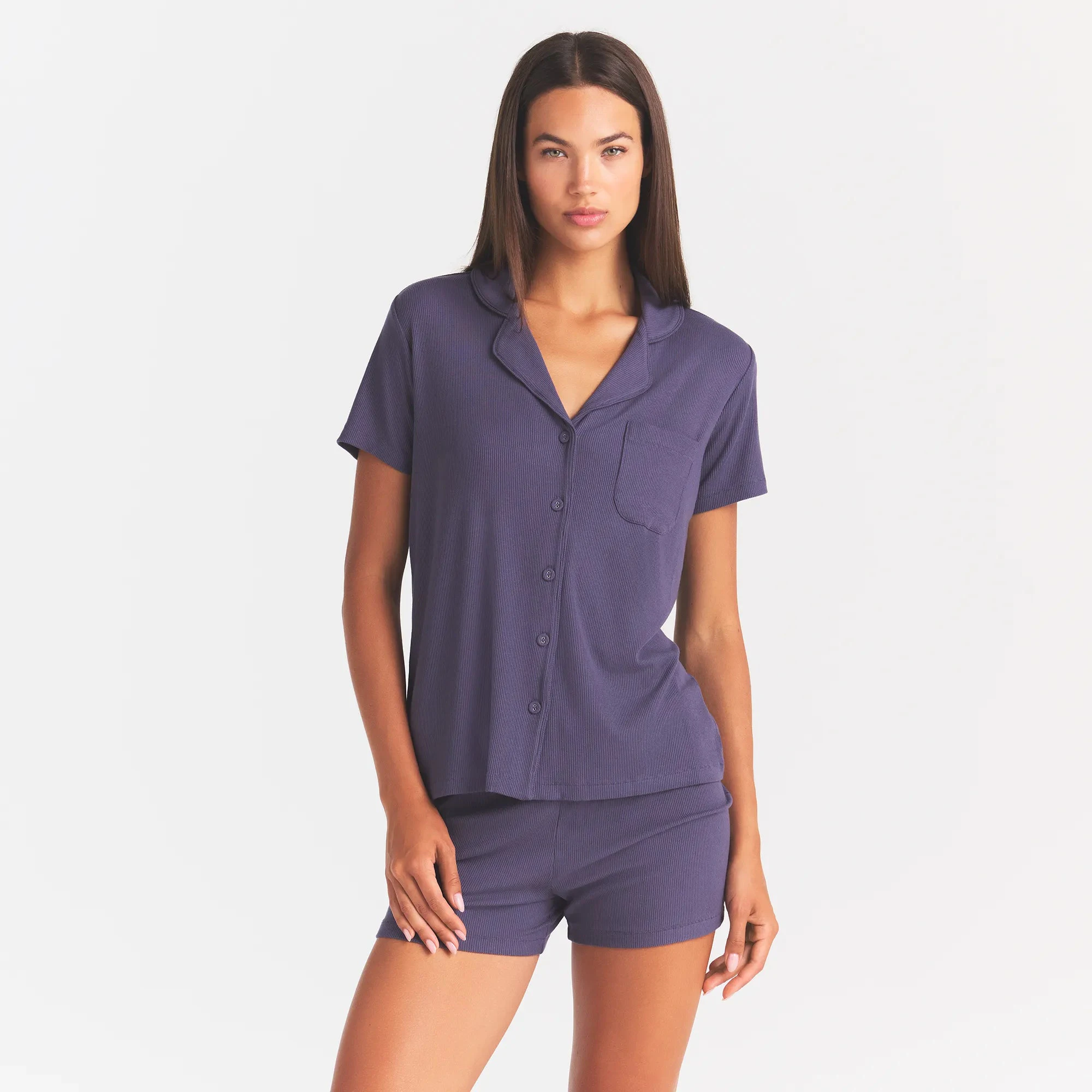 SOFT LOUNGE SHORT SLEEP SET | SLEET ON A MODEL FRONT VIEW@ | FOCUS: 0.0, 1.0, 0.9
