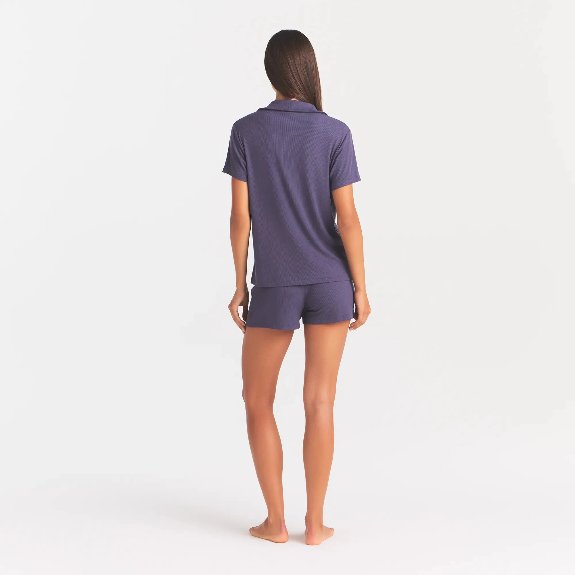 SOFT LOUNGE SHORT SLEEP SET | SLEET ON A MODEL BACK VIEW@ | FOCUS: 0.0, 1.0, 0.9
