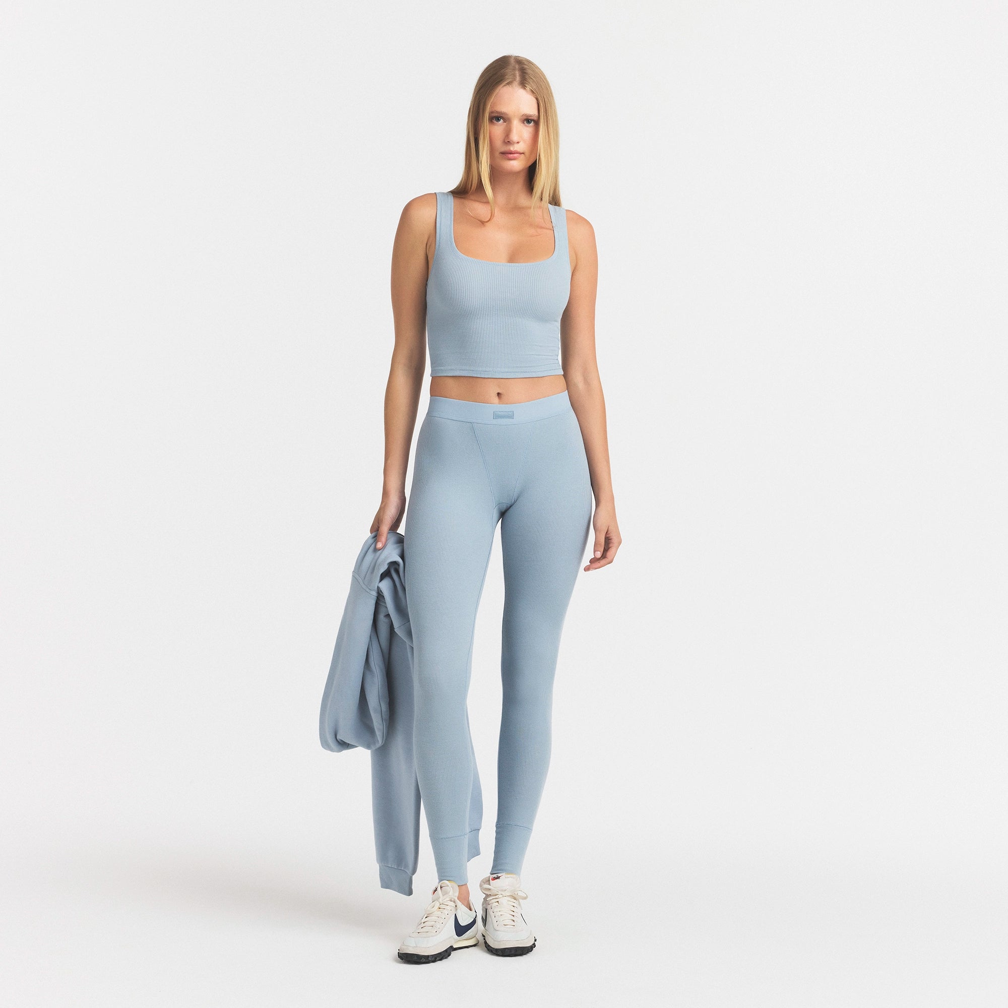 COTTON RIB TANK | FOG ON A MODEL FRONT VIEW @ | FOCUS: 0.0, 1.0, 0.9