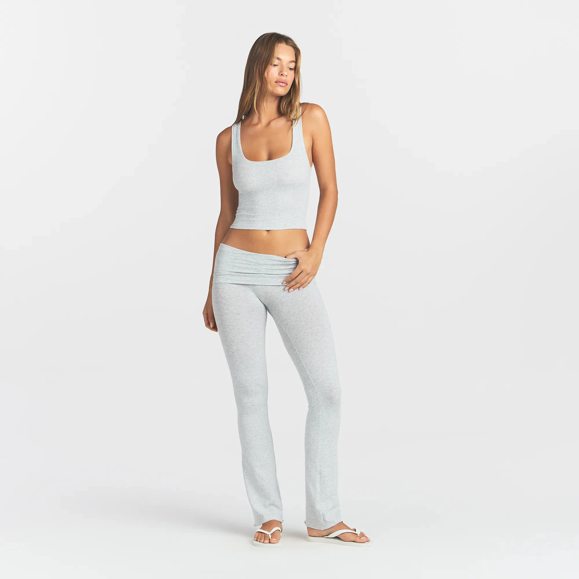 COTTON RIB TANK | LIGHT HEATHER GREY ON A MODEL FRONT VIEW @ | FOCUS: 0.0, 1.0, 0.9
