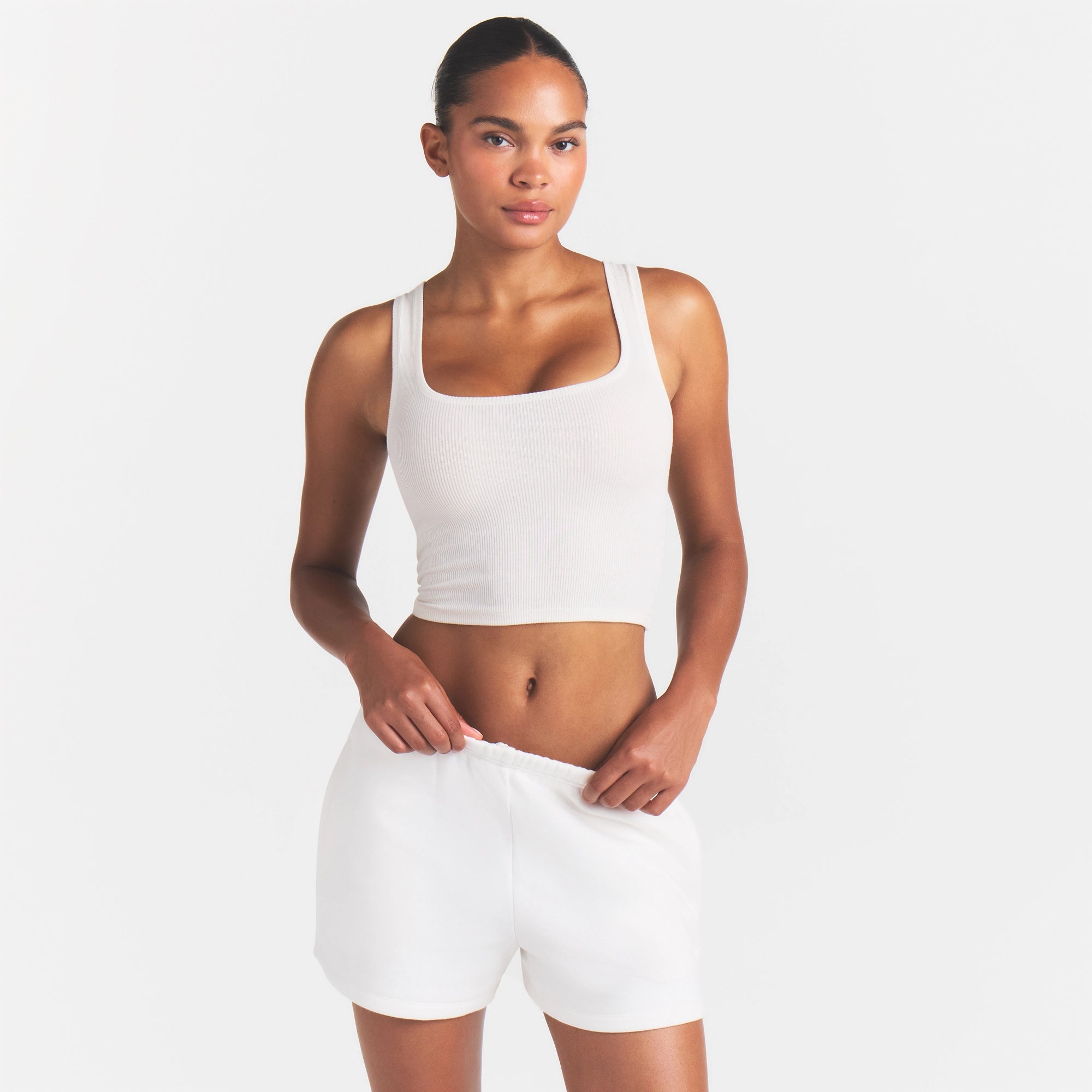 COTTON RIB TANK | MARBLE ON A MODEL SIDE VIEW @ | FOCUS: 0.0, 1.0, 0.9