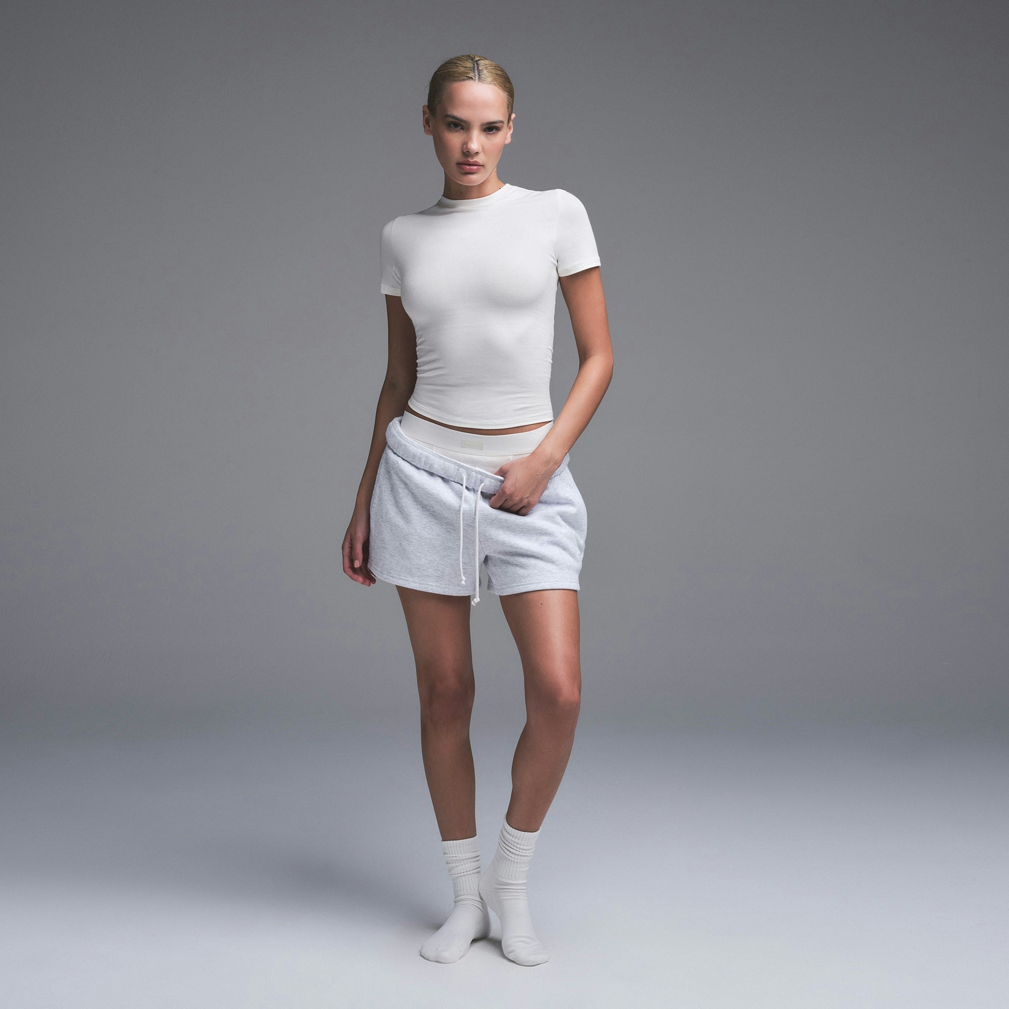 COTTON JERSEY T-SHIRT | MARBLE ON A MODEL FRONT VIEW  | FOCUS: 0.0, 1.0, 0.9