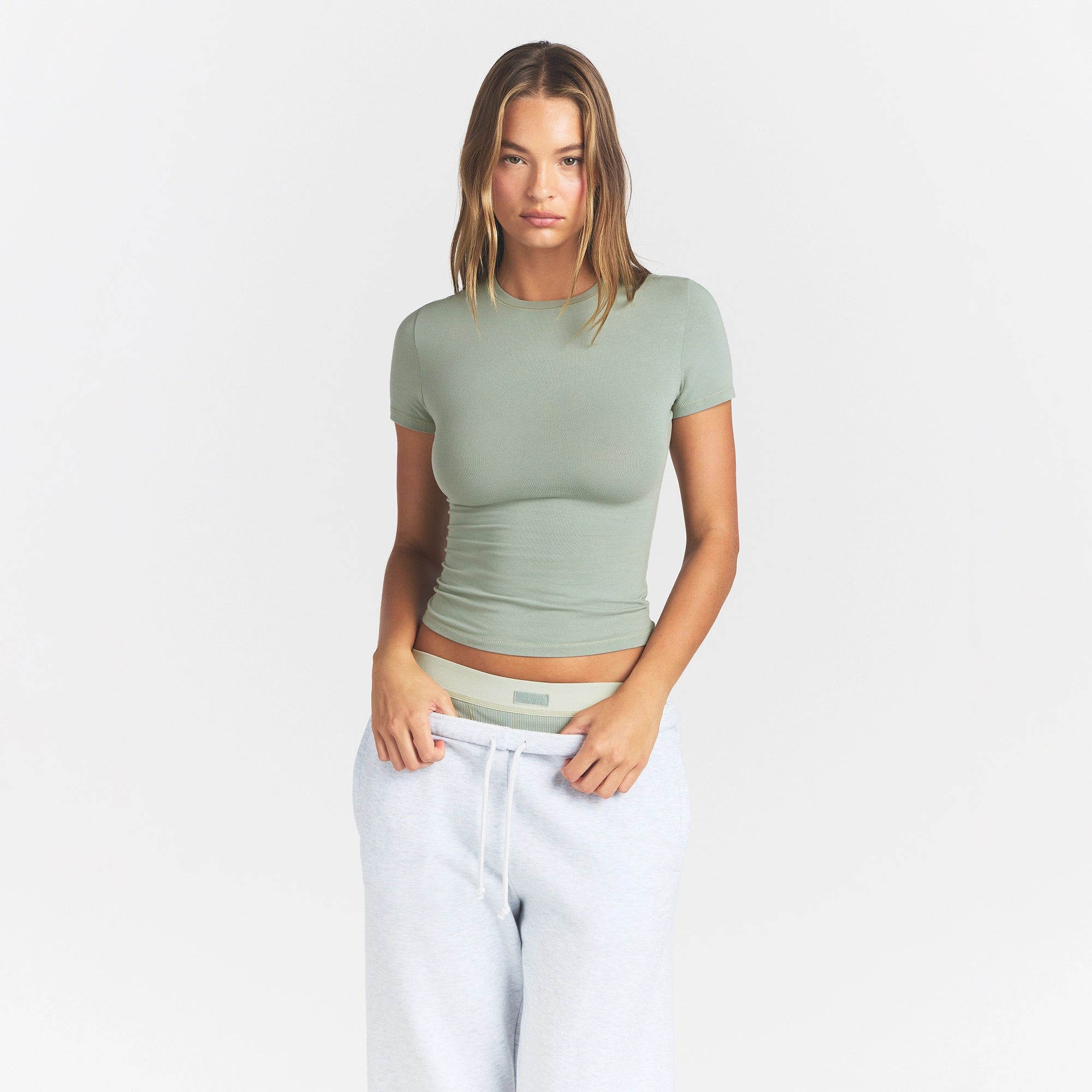 COTTON JERSEY T-SHIRT | MINERAL ON A MODEL FRONT VIEW