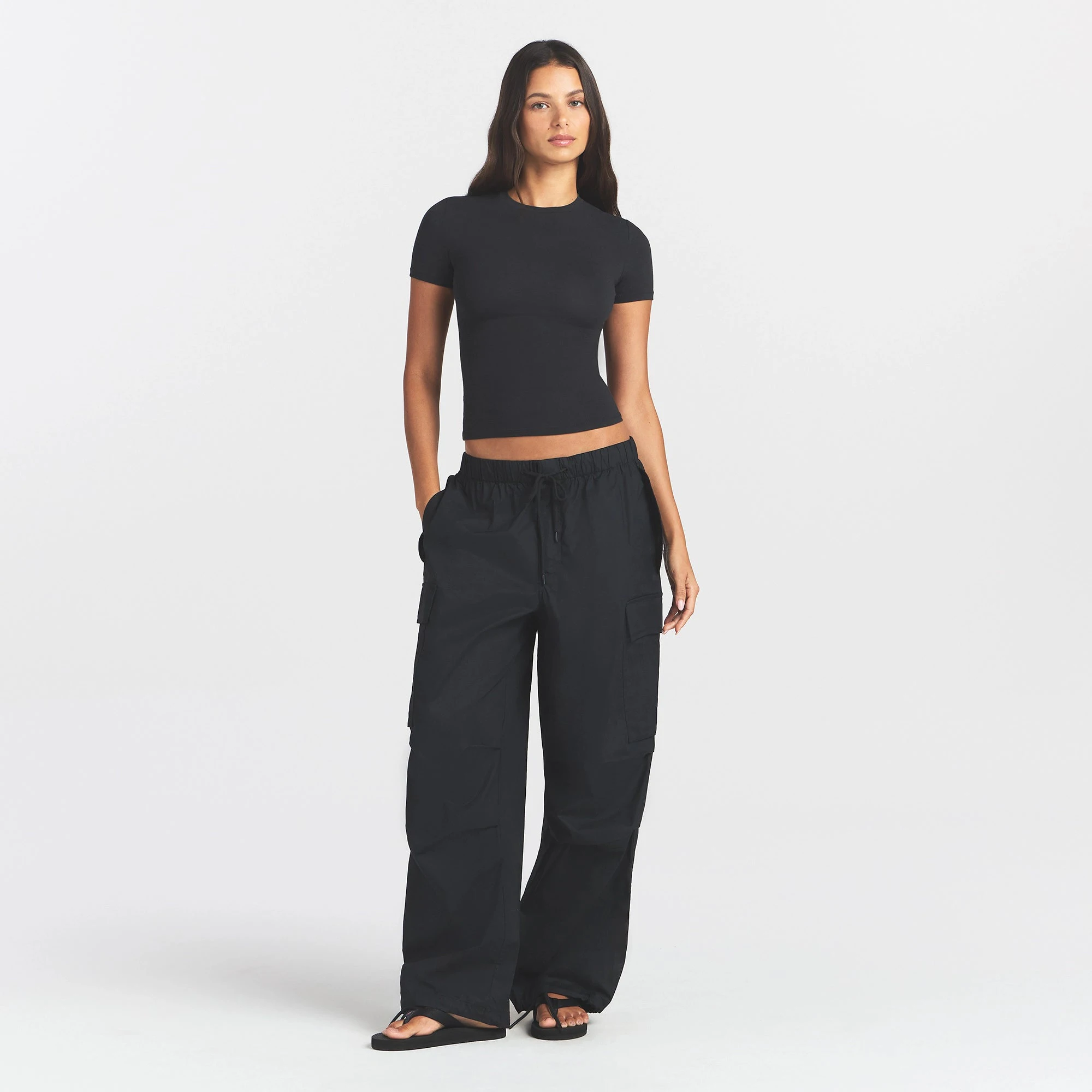 COTTON JERSEY T-SHIRT | SOOT ON A MODEL FRONT VIEW