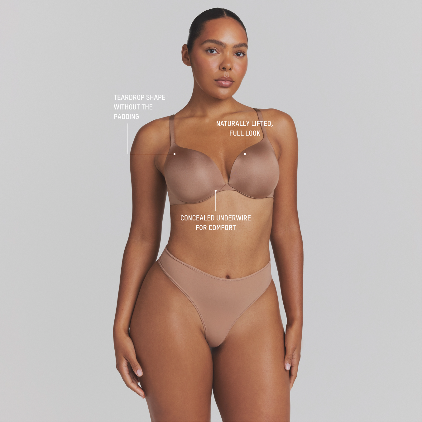 SKIMS ULTIMATE TEARDROP T-SHIRT BRA | SIENNA ON A MODEL SIDE VIEW  @ | FOCUS: 0.0, 1.0, 0.9