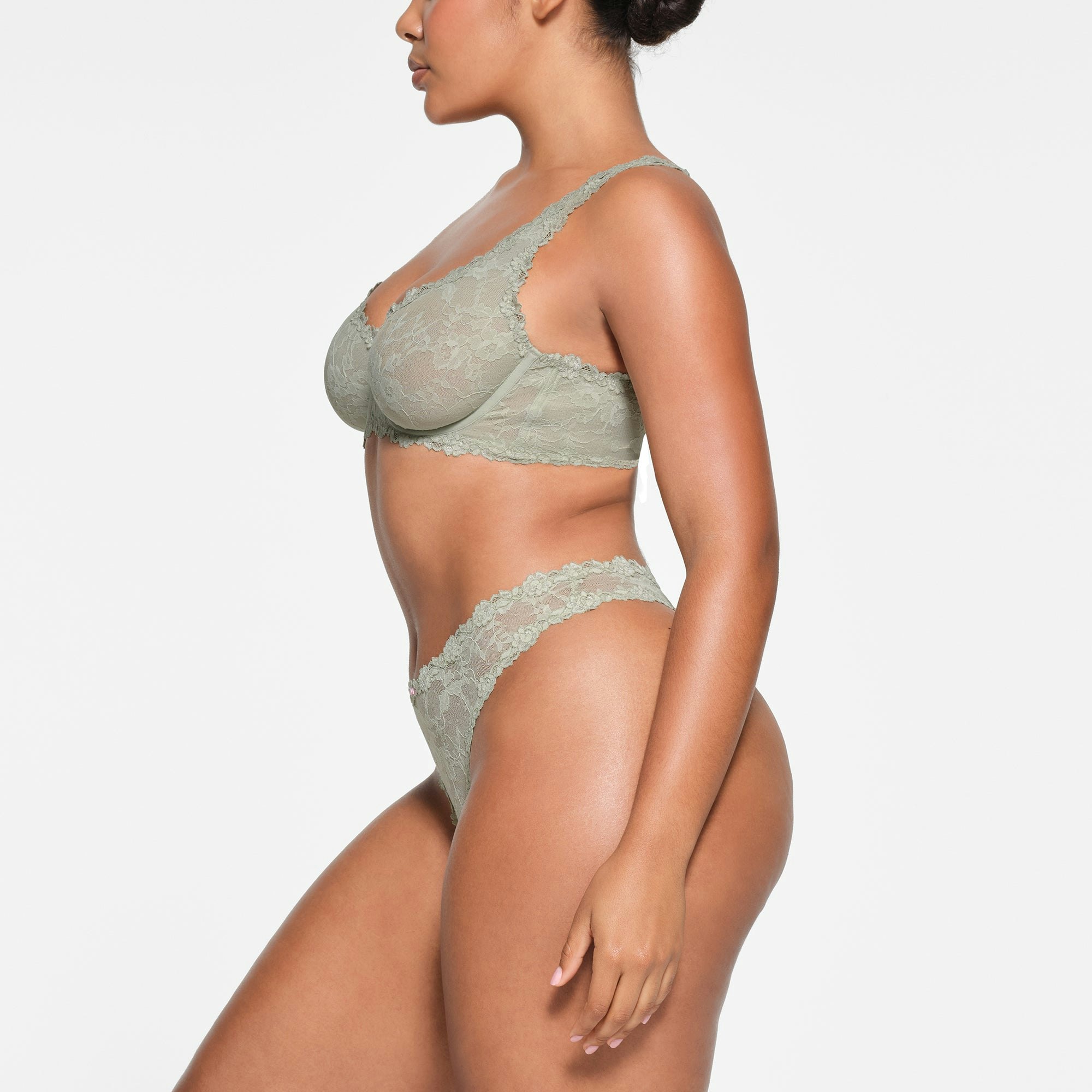 STRETCH LACE UNLINED FULL COVERAGE BRA | TALC 3