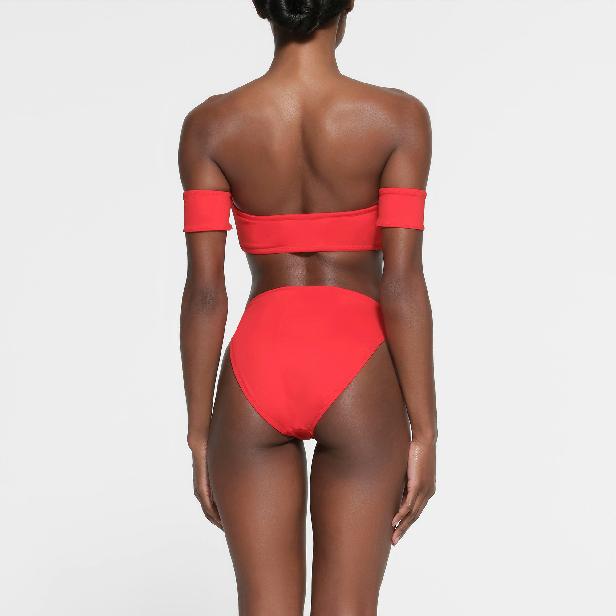 SIGNATURE SWIM HIGH LEG BIKINI BOTTOM | RUBY ON A MODEL BACK VIEW