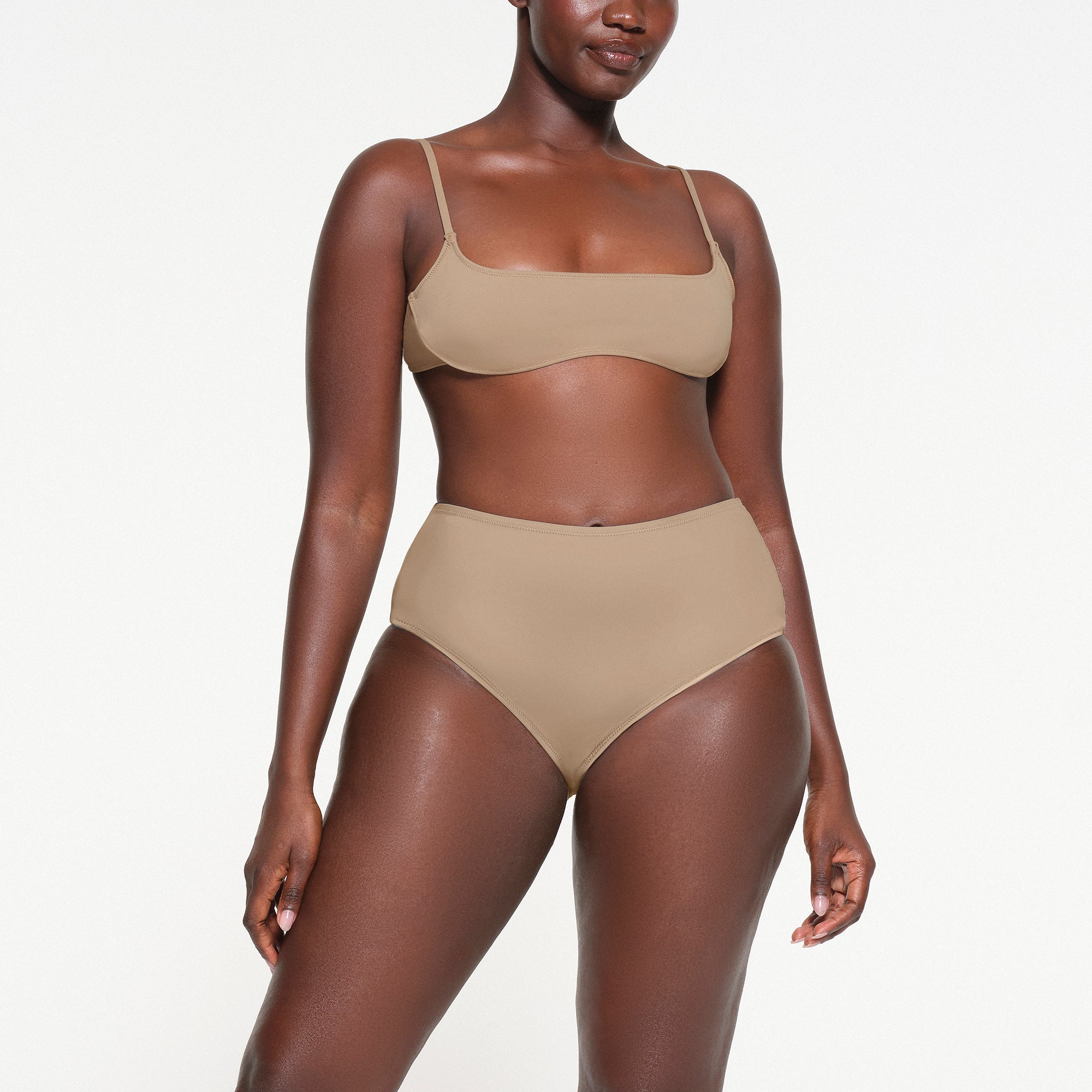 SIGNATURE SWIM FULL BRIEF | DESERT ON A MODEL FRONT VIEW