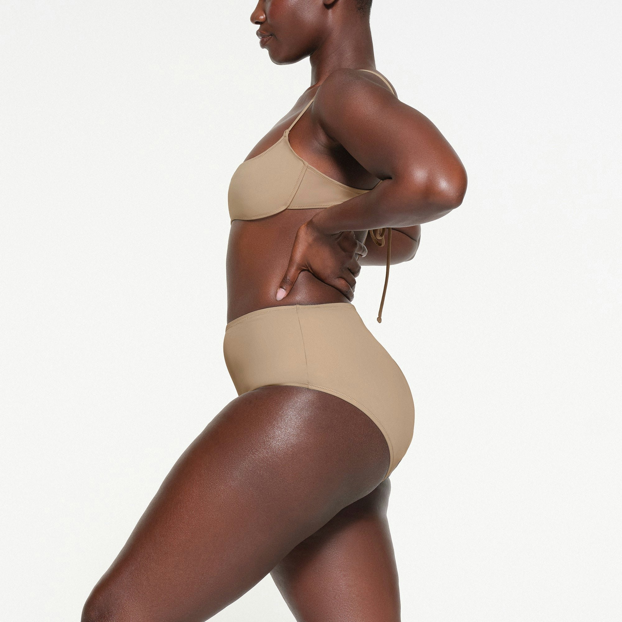 SIGNATURE SWIM FULL BRIEF | DESERT ON A MODEL SIDE VIEW