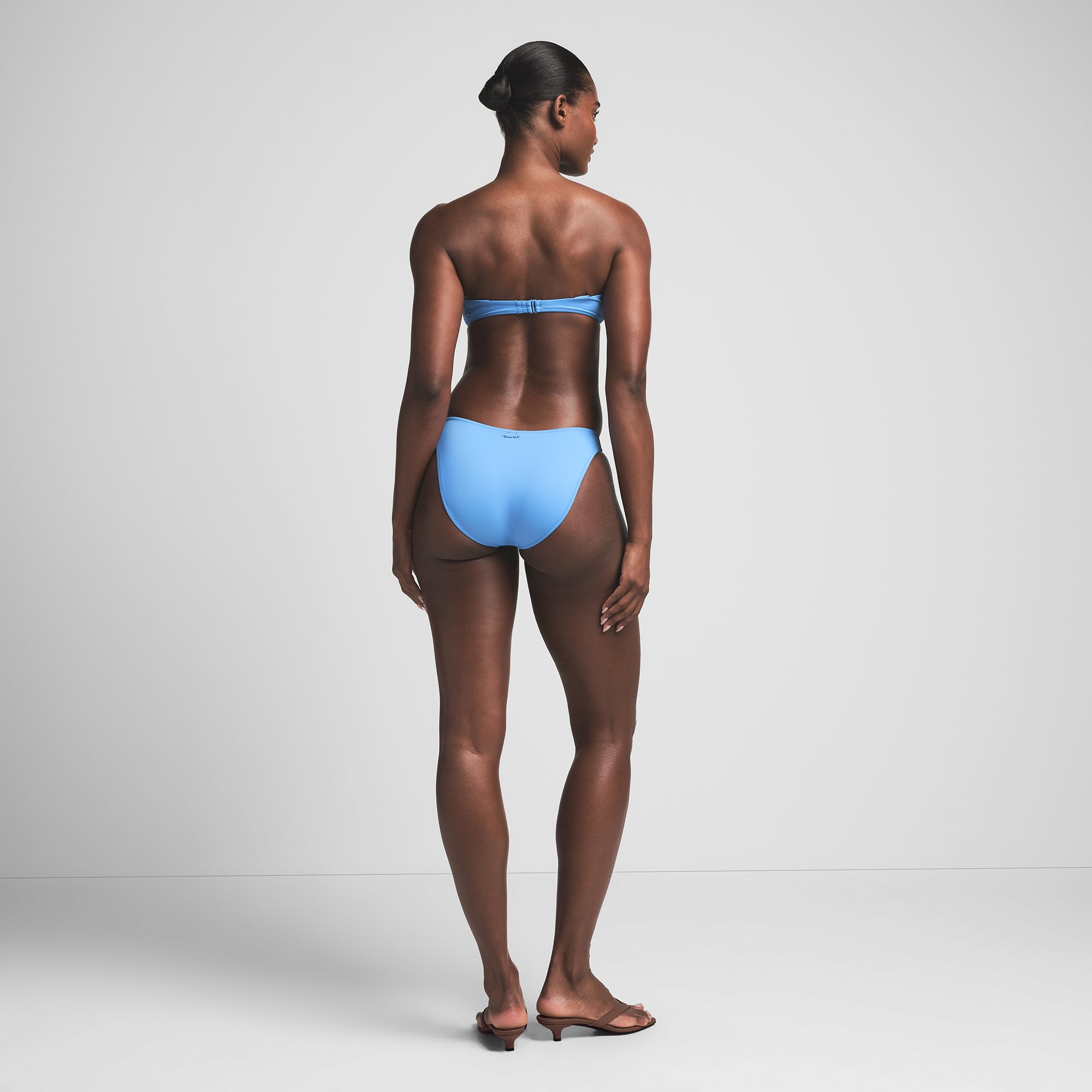 SKIMS ビキニ SIGNATURE SWIM PLUNGE BIKINI TOP | TANGERINE