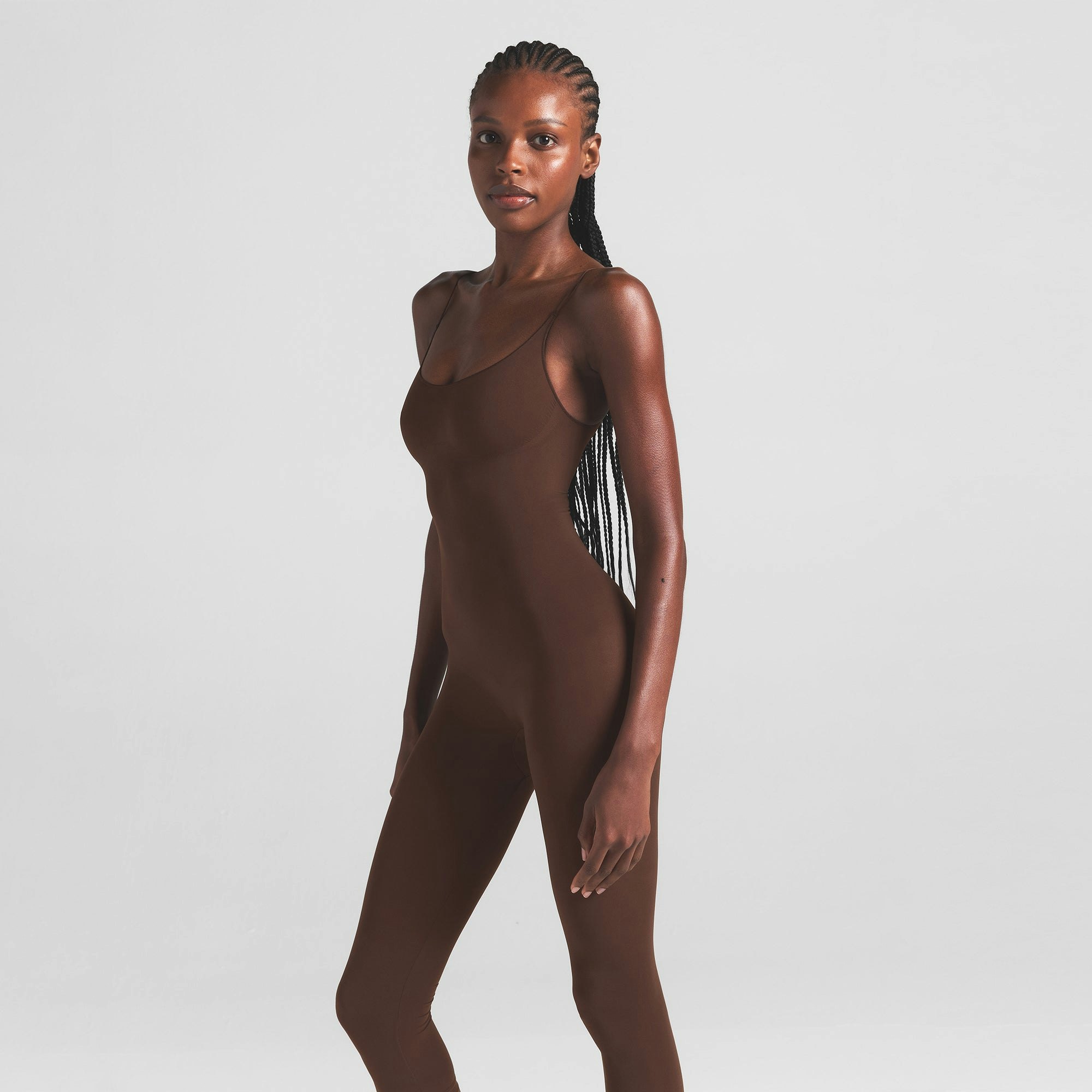 SHEER SEAMLESS CATSUIT | COCOA ON A MODEL SIDE VIEW | FOCUS: 0.0, 1.0, 0.9
