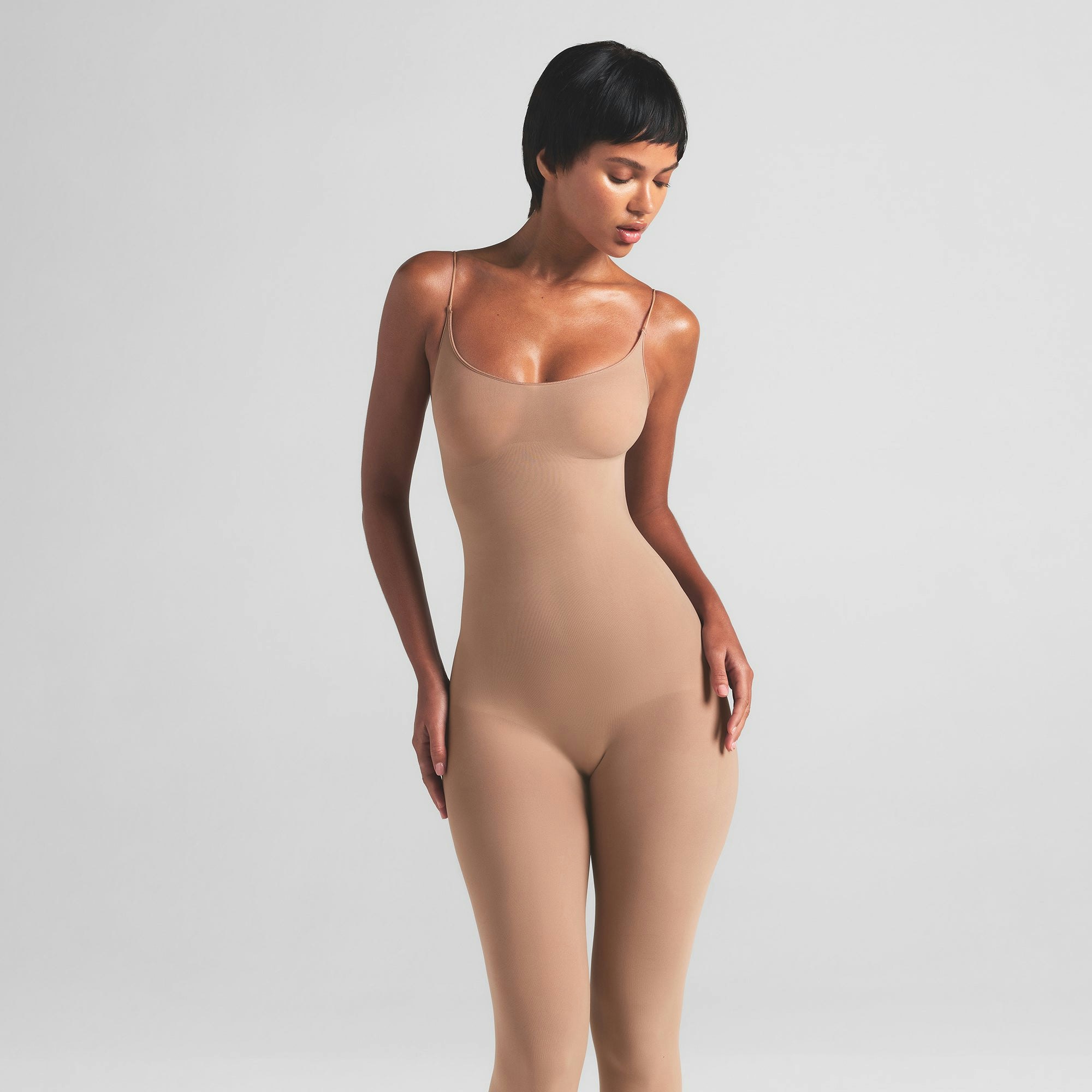 SHEER SEAMLESS CATSUIT | SIENNA ON A MODEL FRONT VIEW | FOCUS: 0.0, 1.0, 0.9