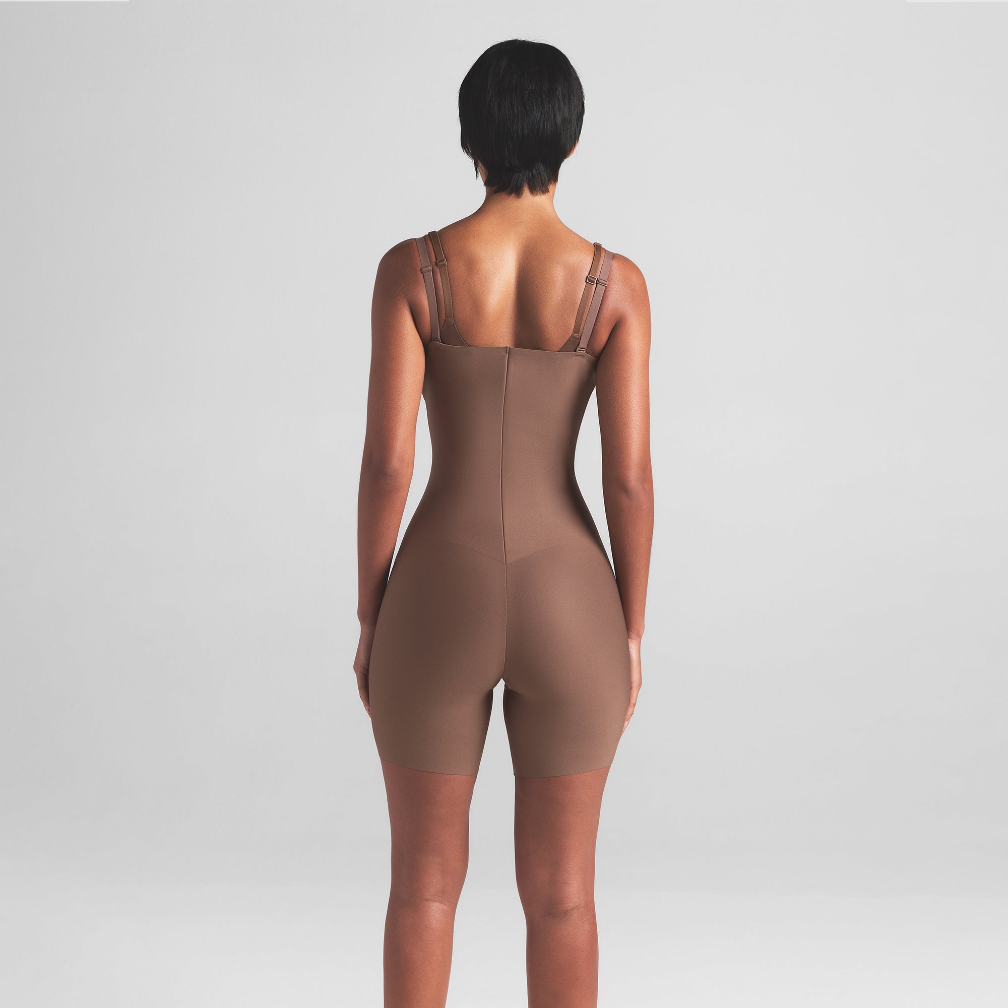 SEAMLESS SCULPT BUTT LIFTING OPEN BUST BODYSUIT | ONYX