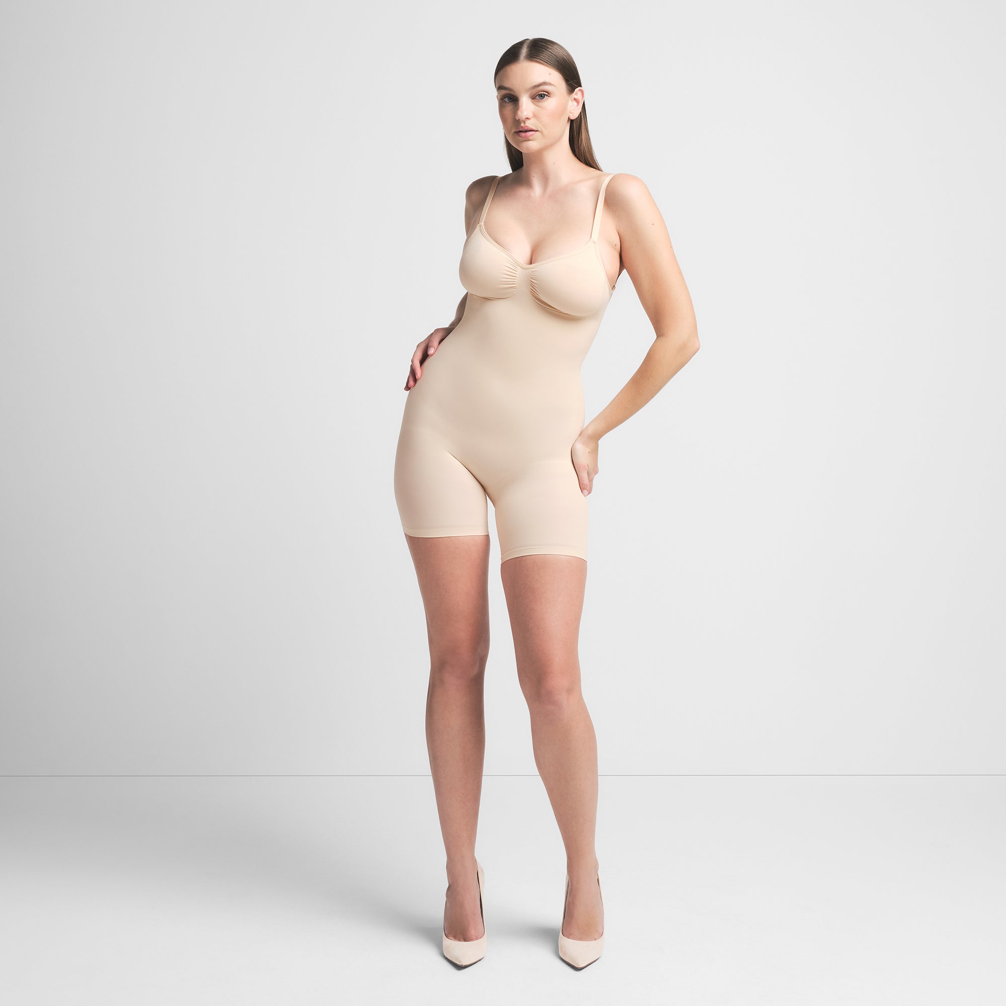 SEAMLESS SCULPT LOW BACK MID THIGH BODYSUIT | SAND