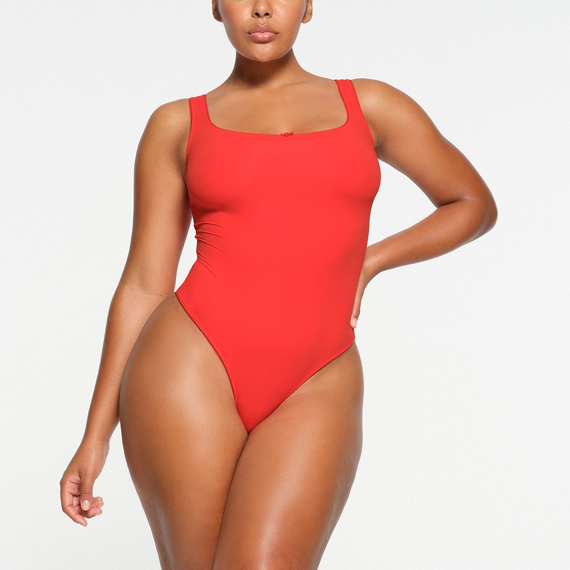 FITS EVERYBODY PICOT TRIM SQUARE NECK BODYSUIT RUBY