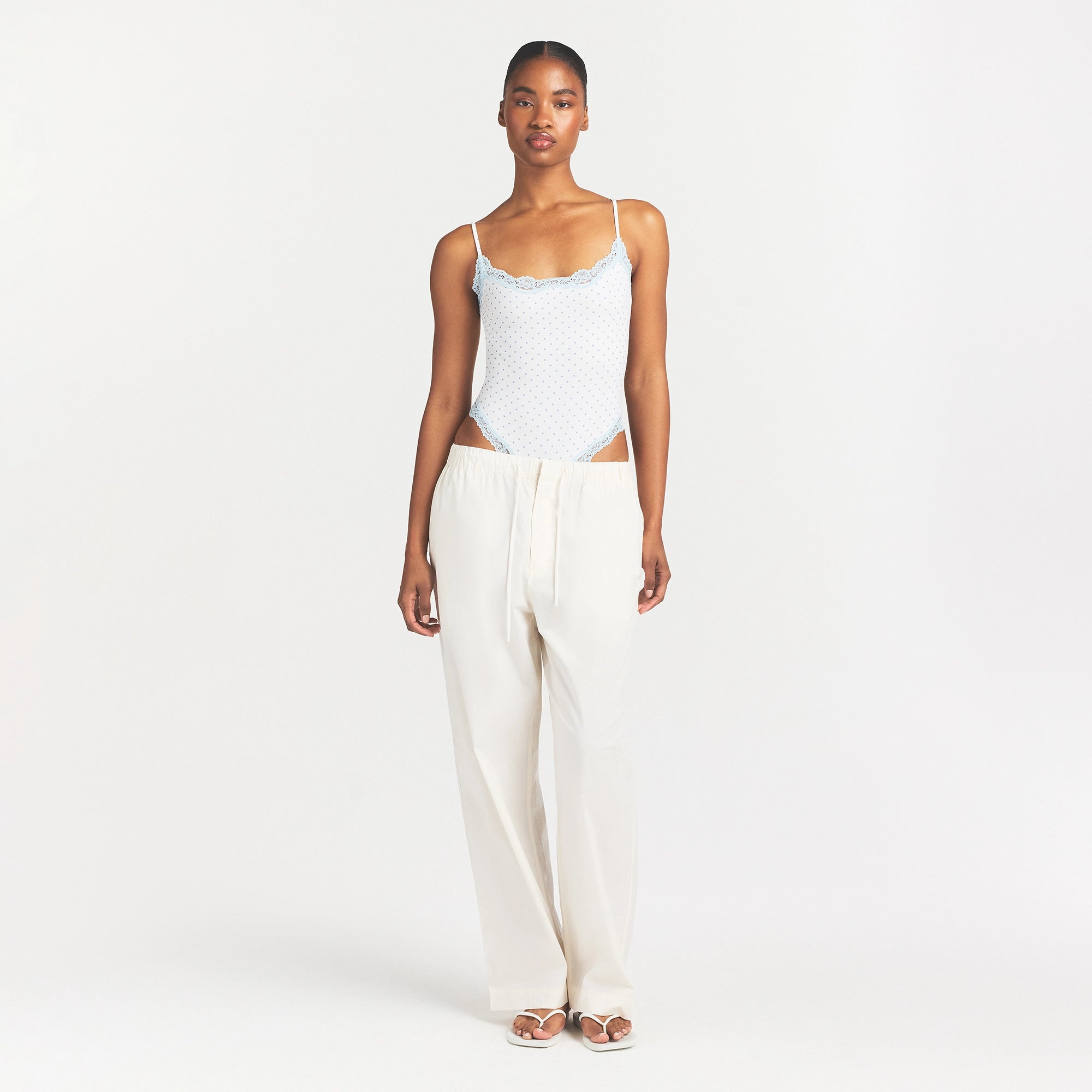 FITS EVERYBODY LACE CAMI BODYSUIT | SLATE PIN DOT PRINT ON A MODEL FRONT VIEW @ | FOCUS: 0.0, 1.0, 0.9