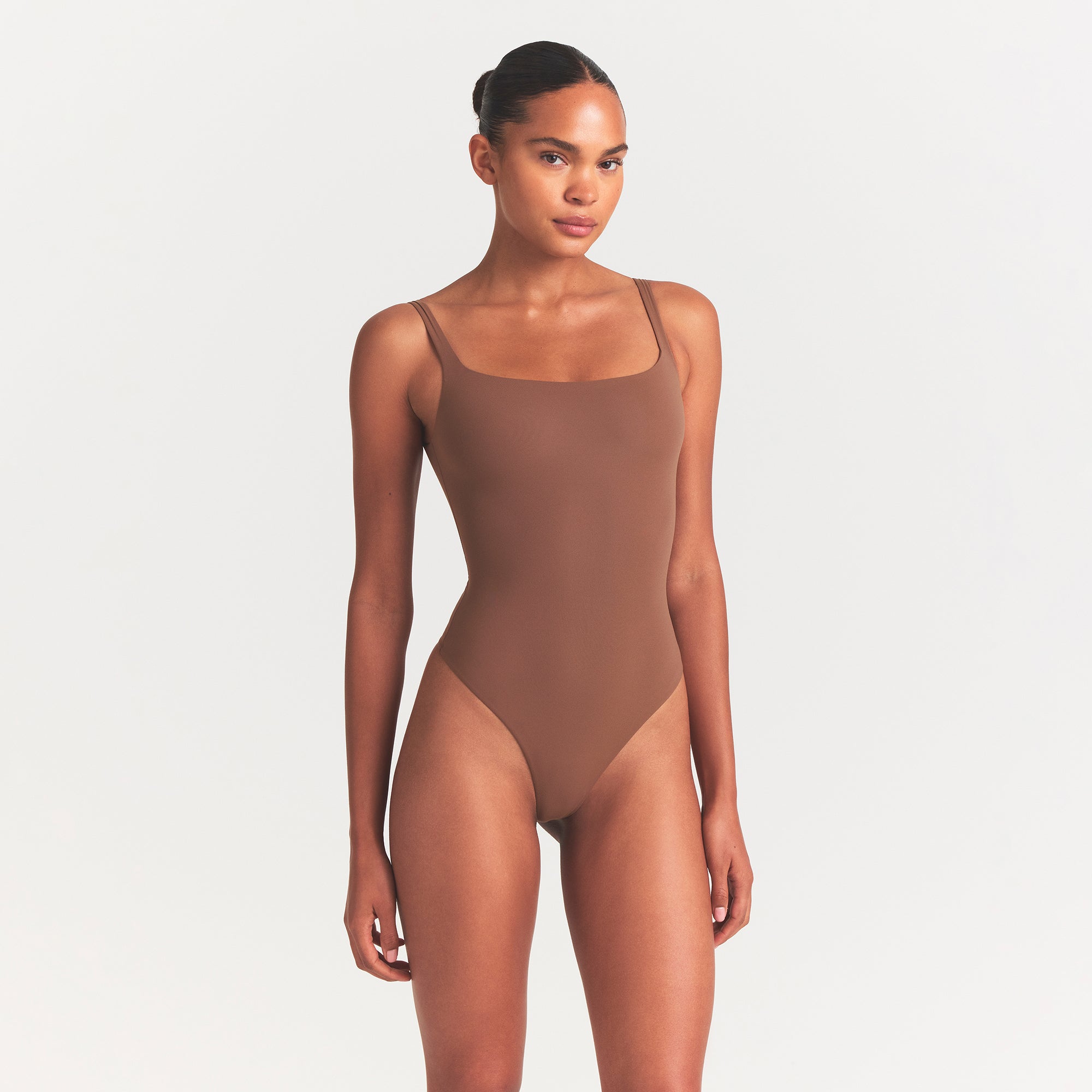 FITS EVERYBODY SQUARE NECK BODYSUIT | JASPER ON A MODEL FRONT VIEW @ | FOCUS: 0.0, 1.0, 0.9
