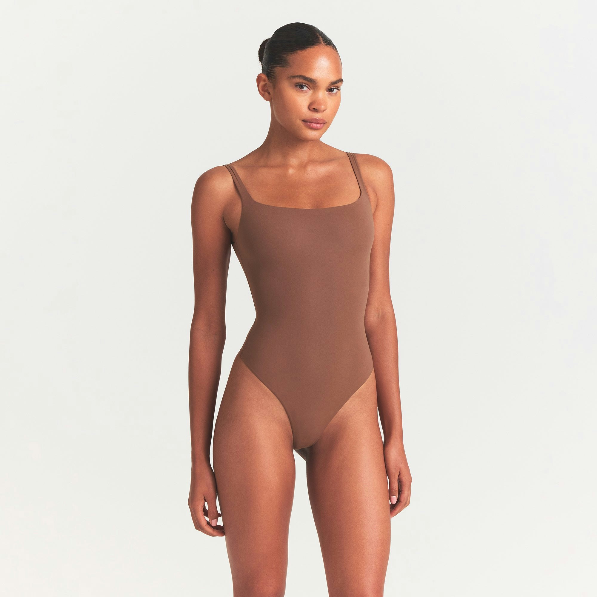 FITS EVERYBODY SQUARE NECK BODYSUIT | JASPER ON A MODEL FRONT VIEW @ | FOCUS: 0.0, 1.0, 0.9