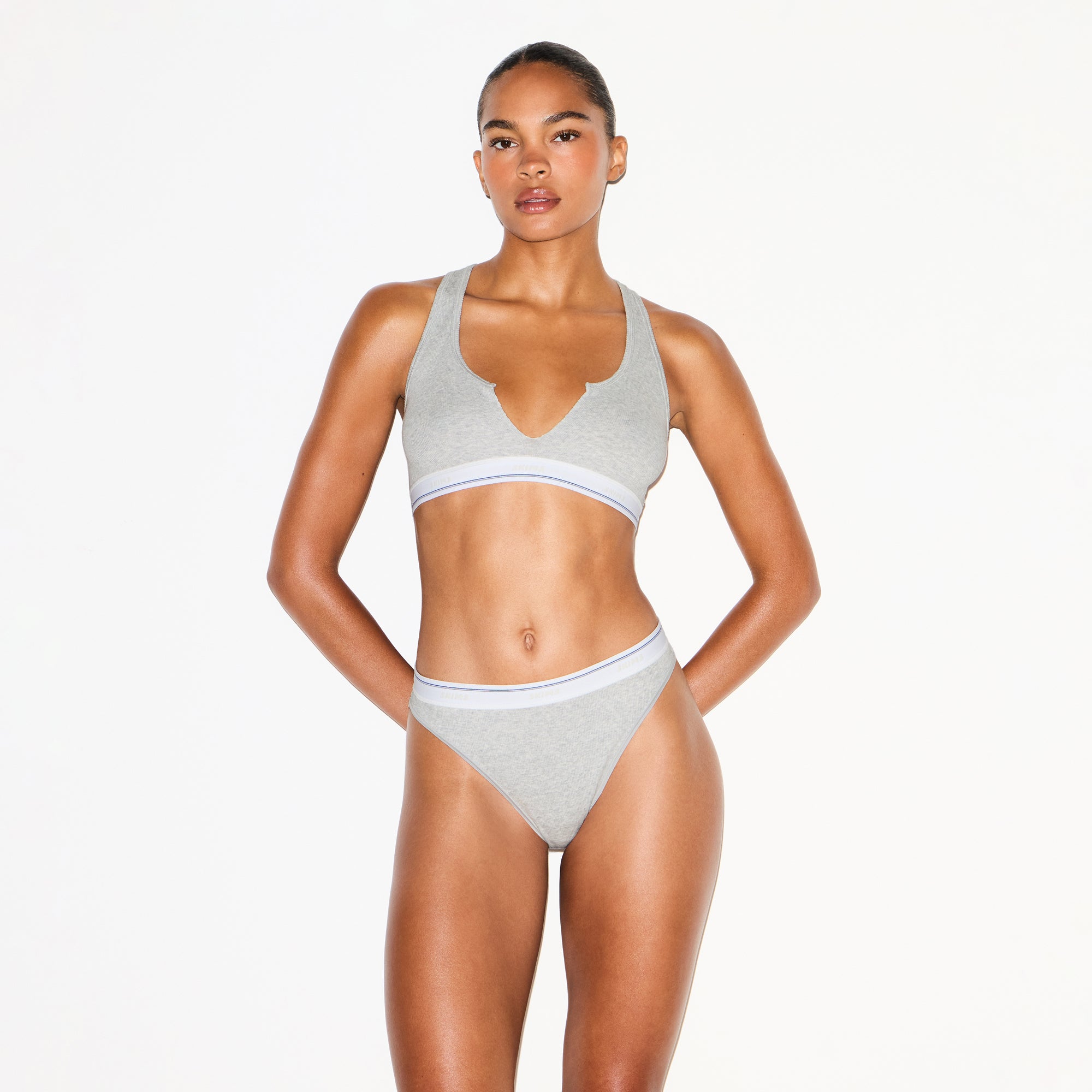 【SKIMS】ハート シルク ビキニ NOVELTY INTIMATES TULLE HEART SILK BIKINI | BALLET
