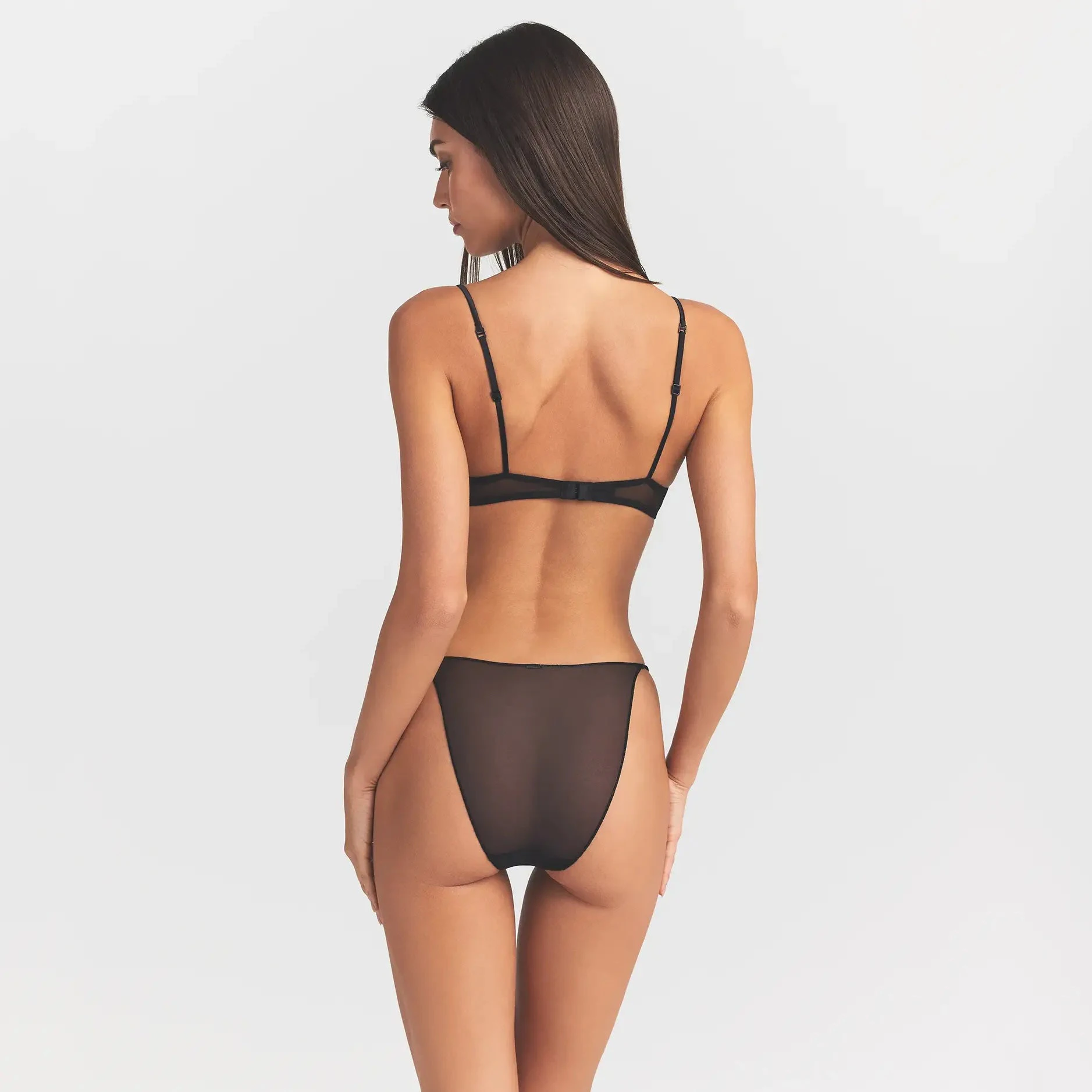 ULTRA FINE MESH STRING BIKINI | OBSIDIAN ON A MODEL BACK VIEW @ | FOCUS: 0.0, 1.0, 0.9