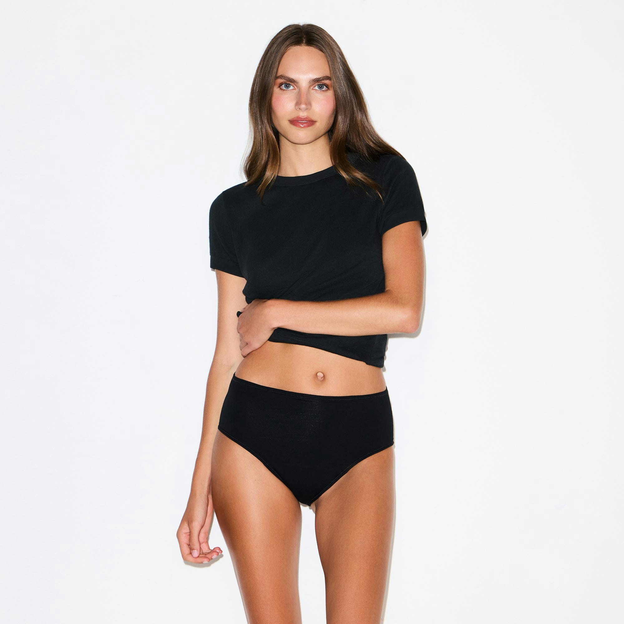 PERIOD PANTIES BRIEF | OBSIDIAN ON A MODEL SIDE VIEW @ | FOCUS: 0.0, 1.0, 0.9