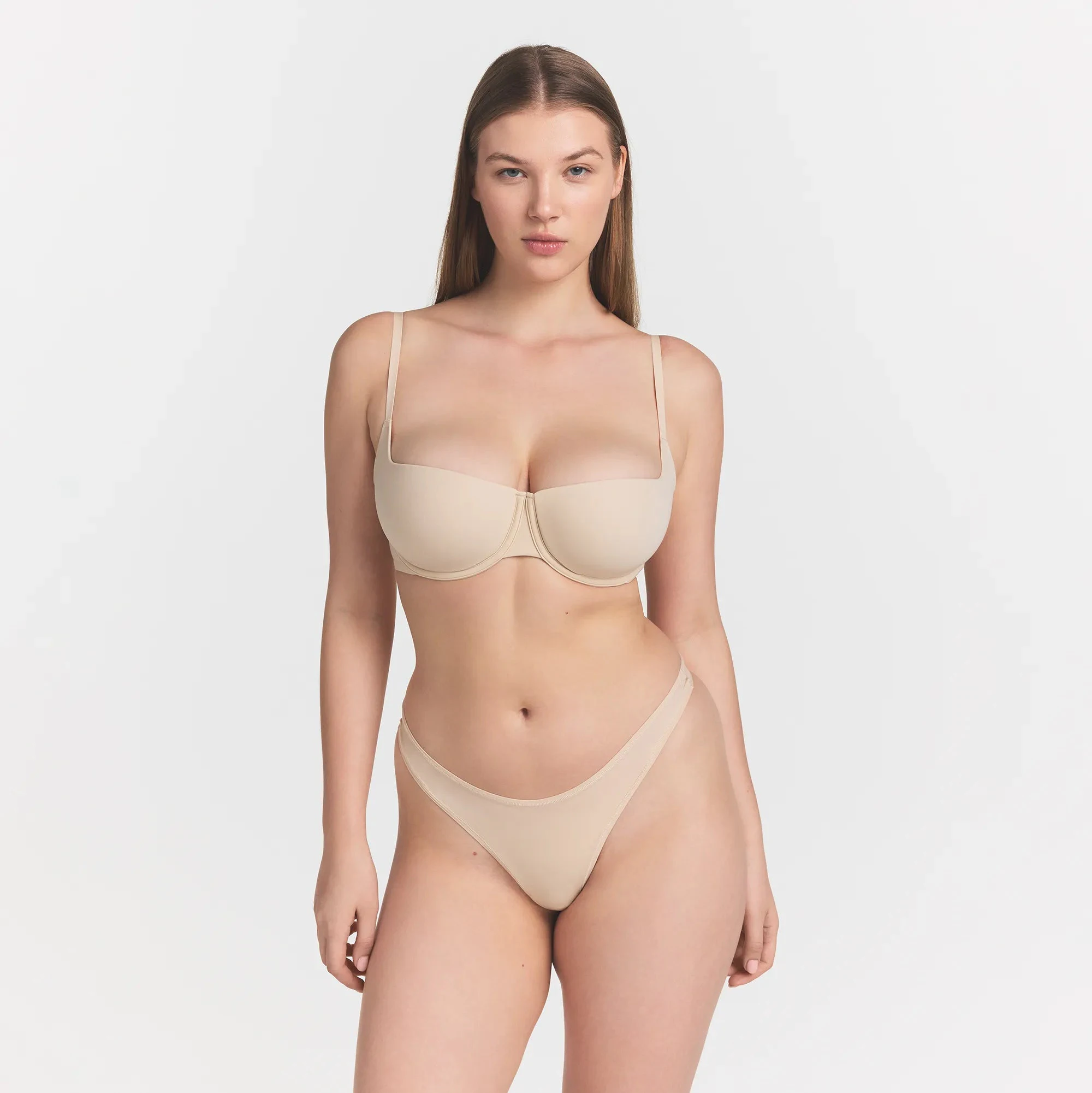 FITS EVERYBODY BALCONETTE BRA | SAND ON A MODEL FRONT VIEW @ | FOCUS: 0.0, 1.0, 0.9