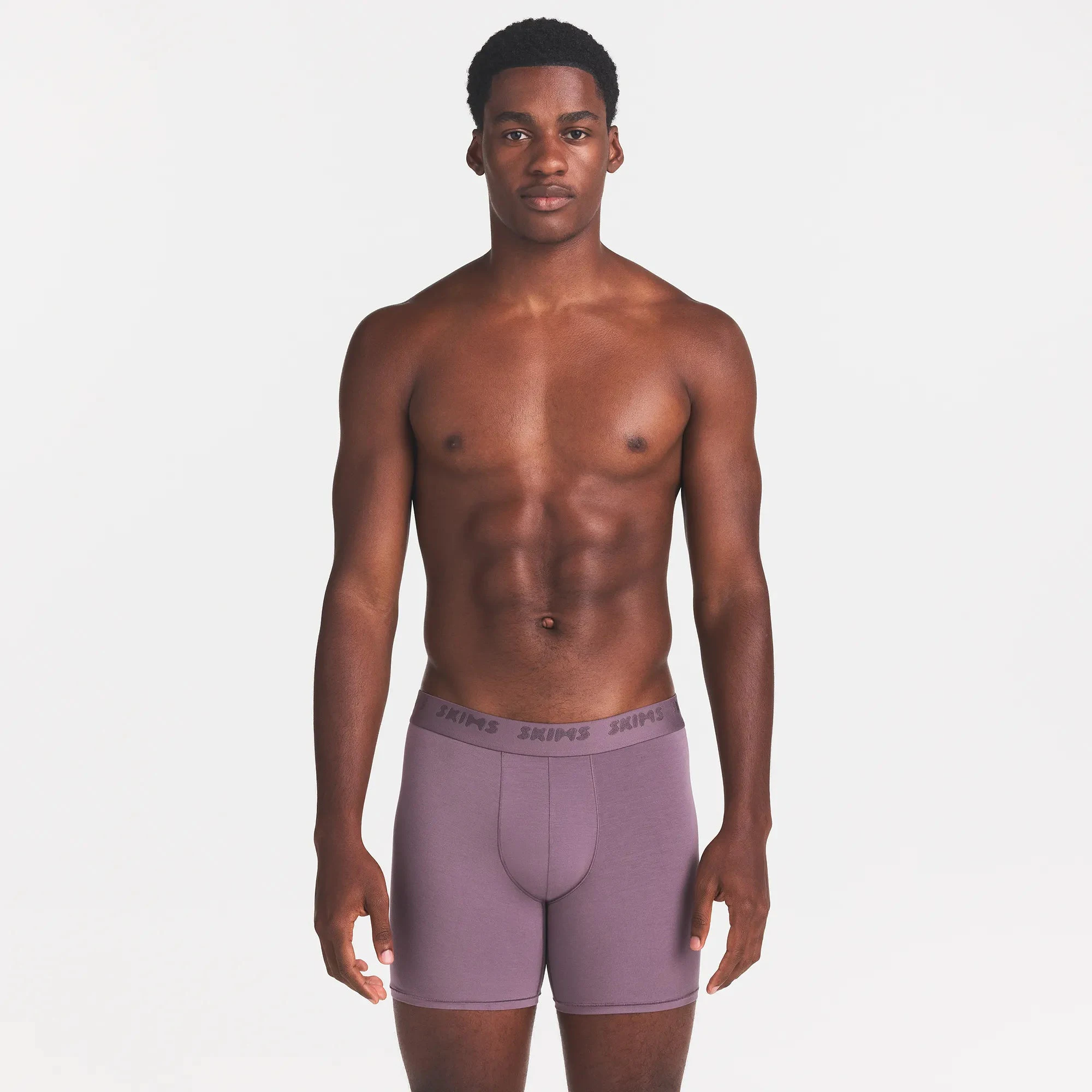 SKIMS STRETCH MENS 5" BOXER BRIEF | IRIS ON A MODEL FRONT VIEW | FR