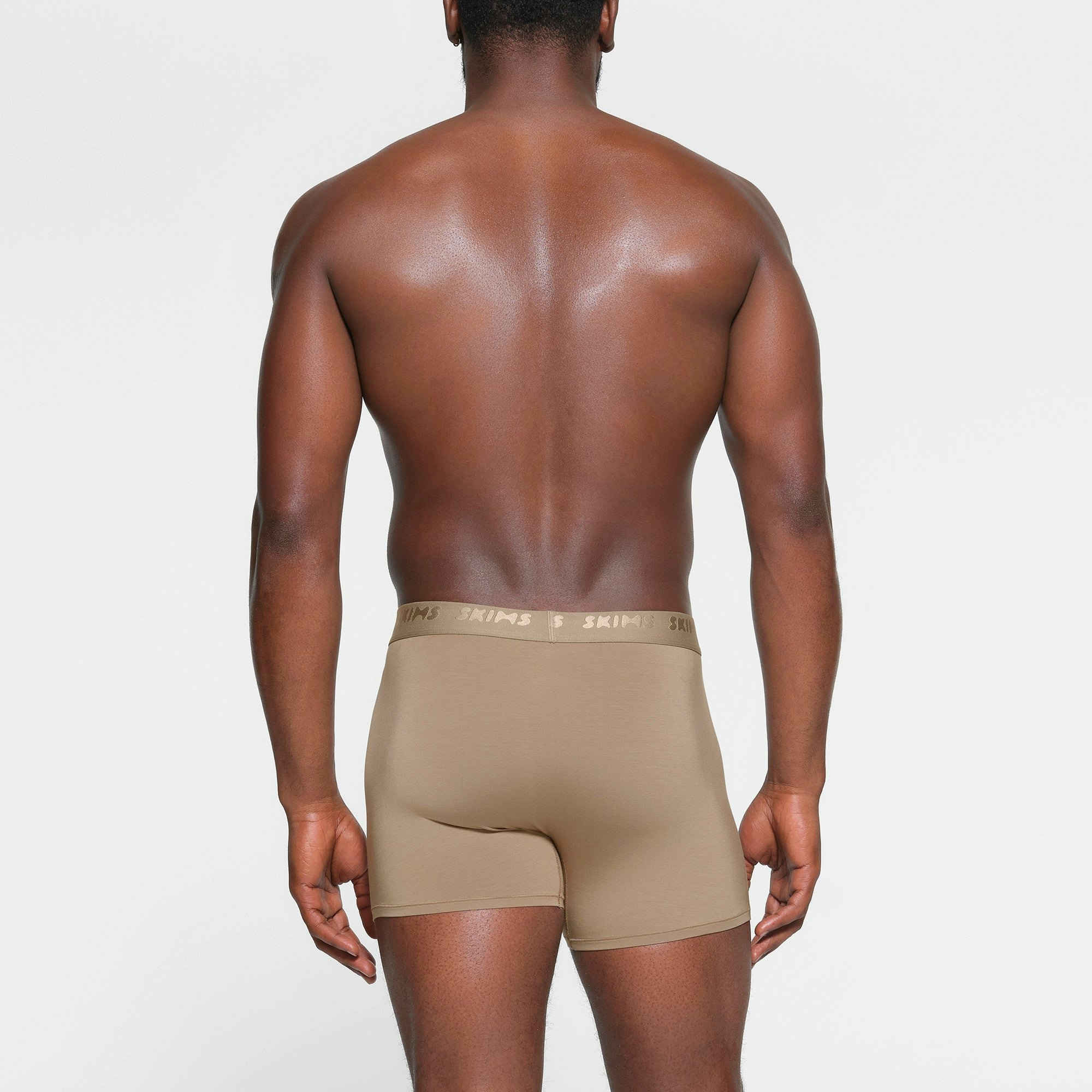 SKIMS STRETCH MENS 3" BOXER BRIEF 3-PACK | DESERT MULTI ON A MODEL BACK VIEW