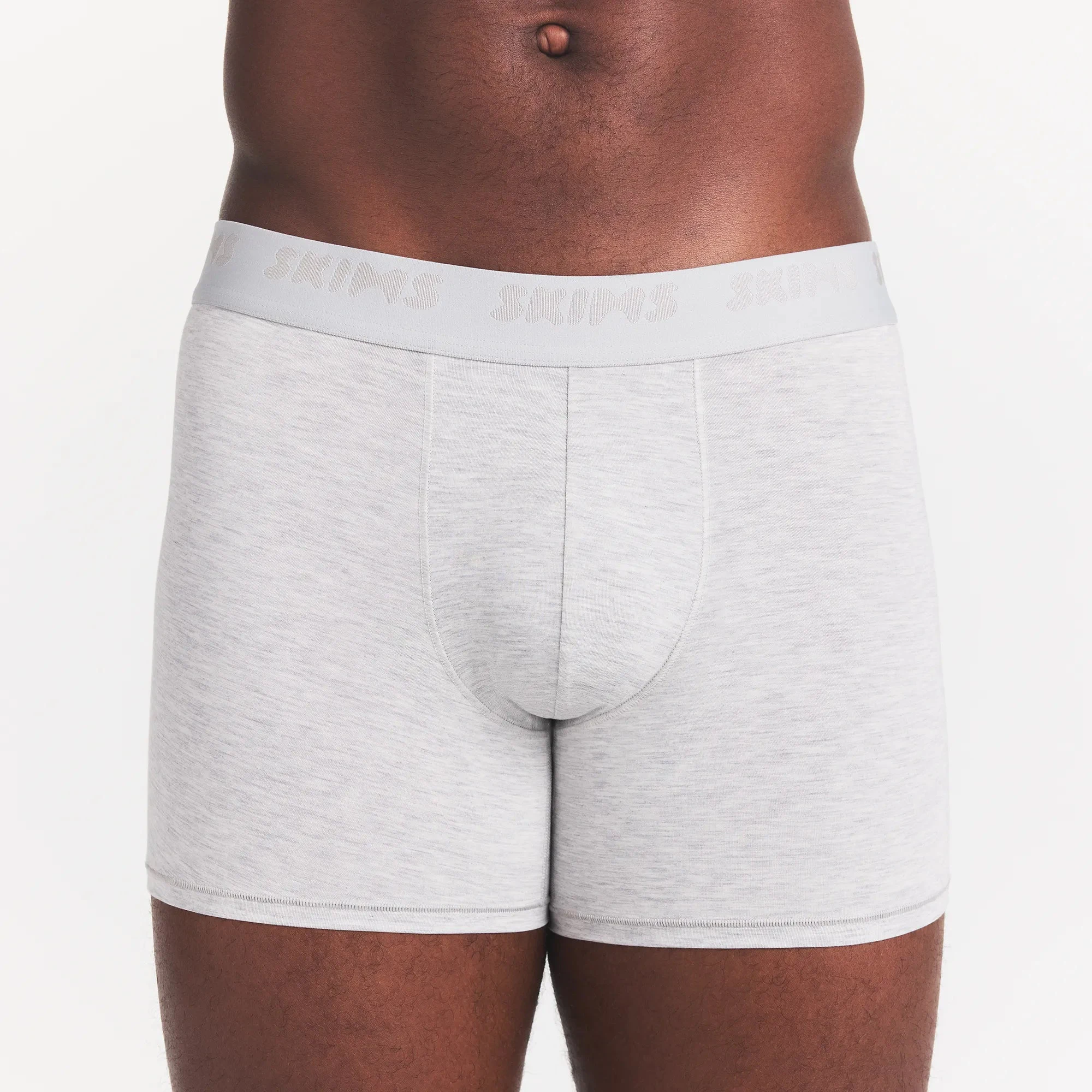 SKIMS STRETCH MENS 3" BOXER BRIEF 3-PACK | IRIS HEATHER MULTI ON A MODEL FRONT VIEW | FR